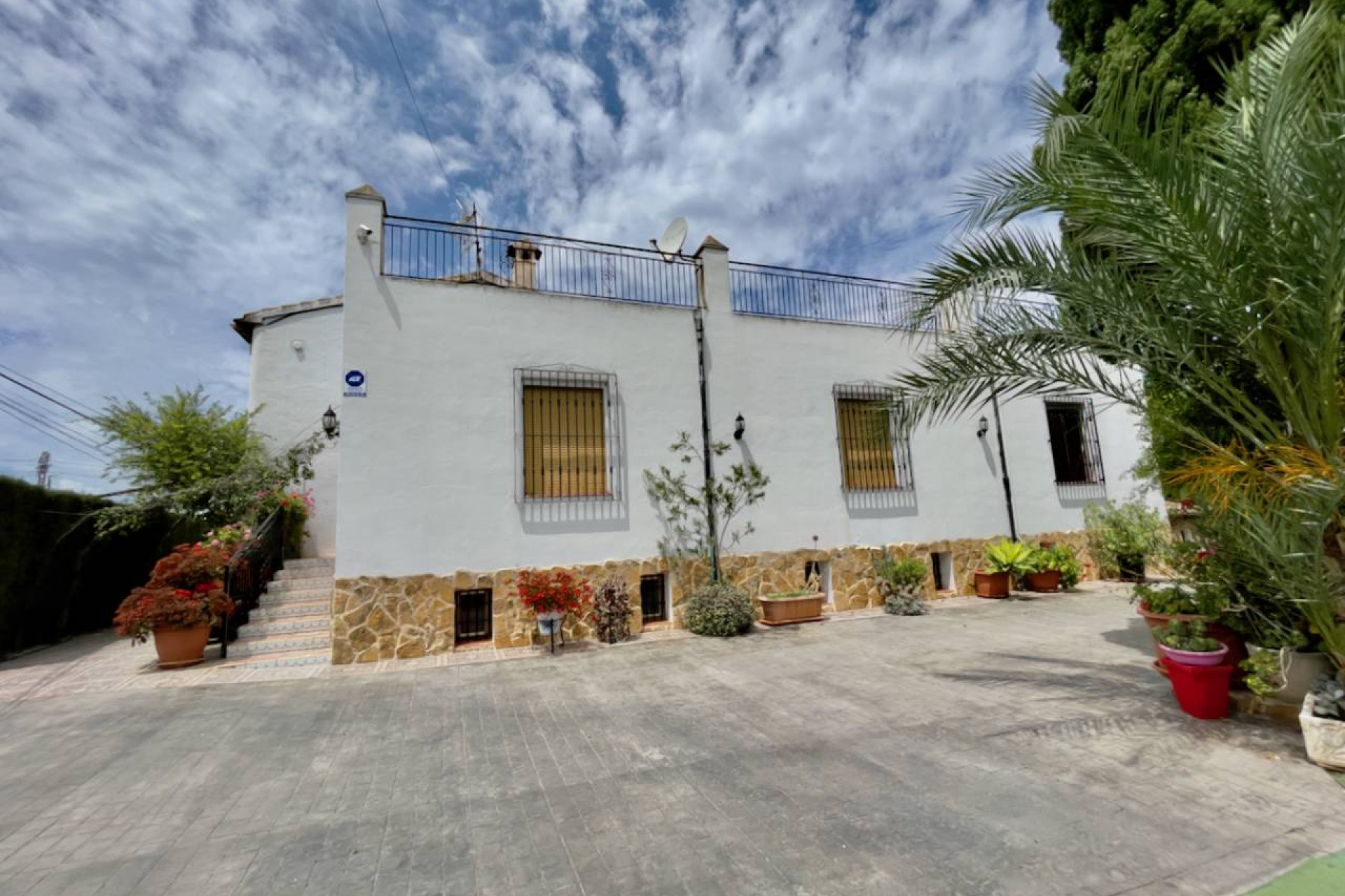 Resale - Finca / Country Property - Orihuela Costa - Orihuela