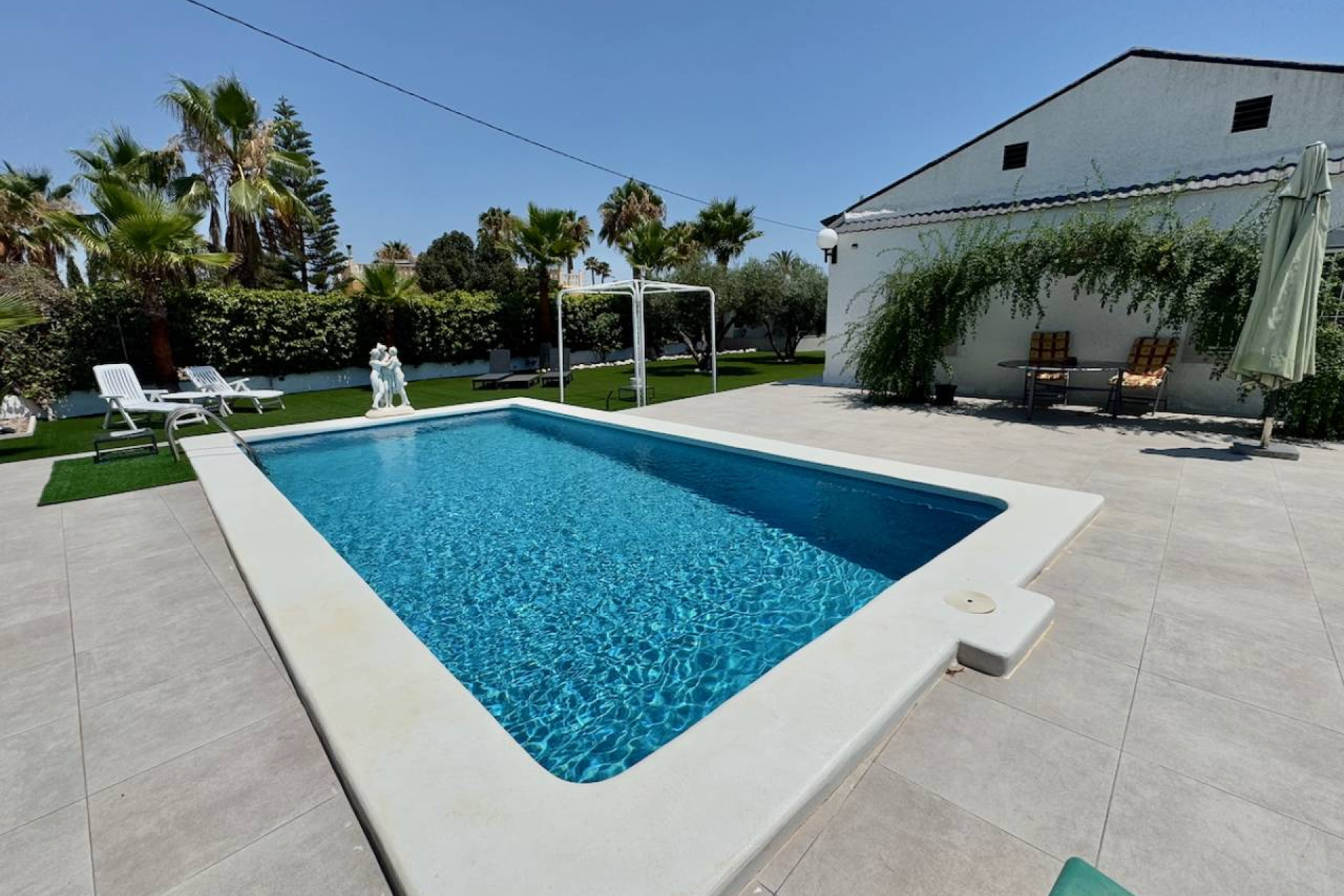 Resale - Finca / Country Property - Torrellano