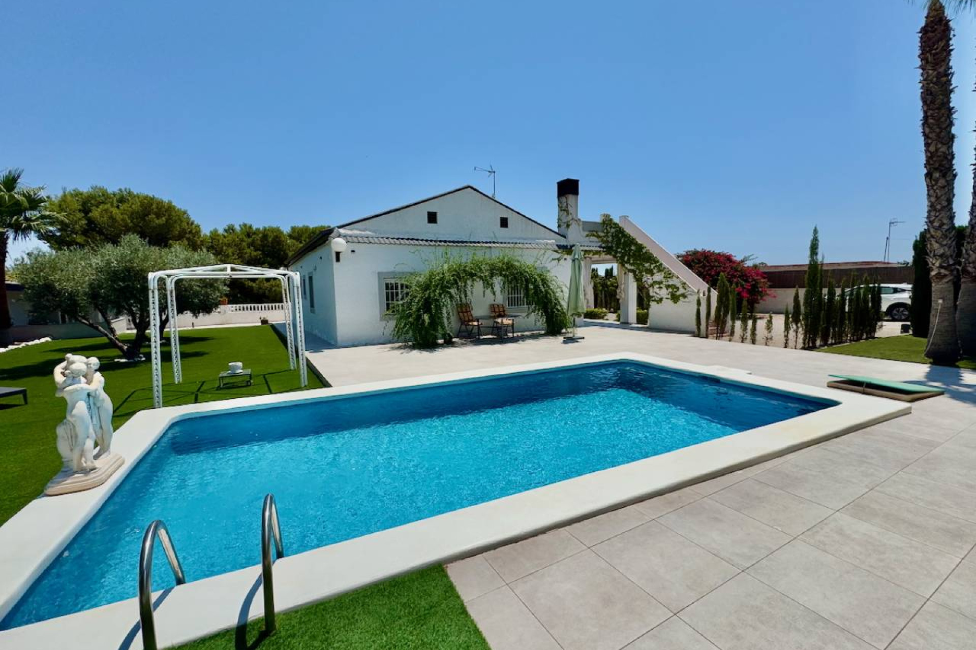 Resale - Finca / Country Property - Torrellano