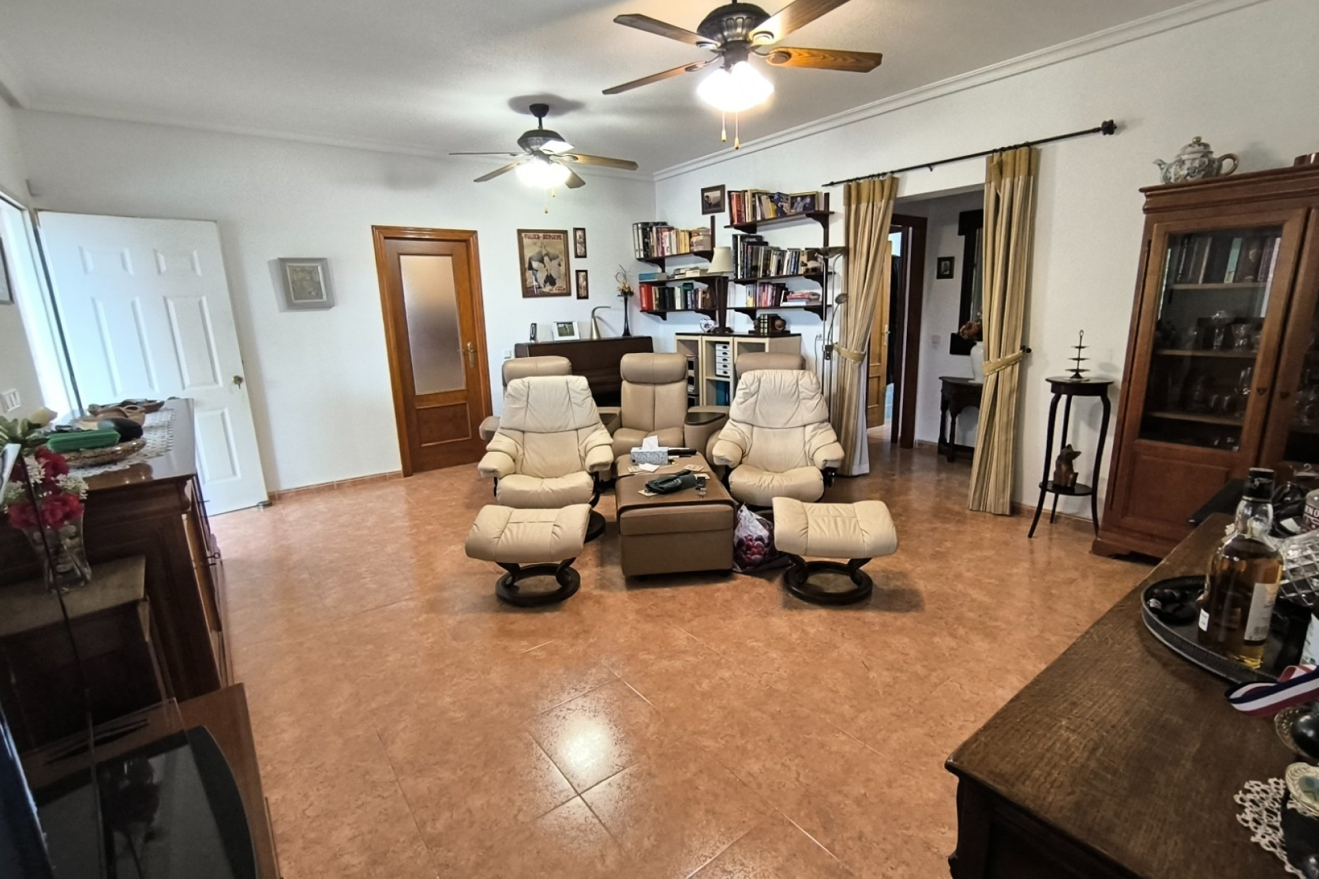 Resale - finca - Orihuela Costa - Orihuela