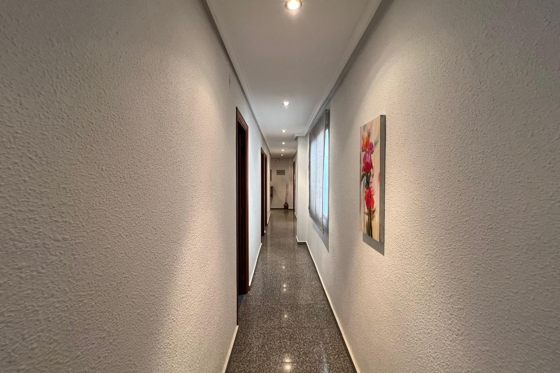 Resale - Flat - Dolores - dolores