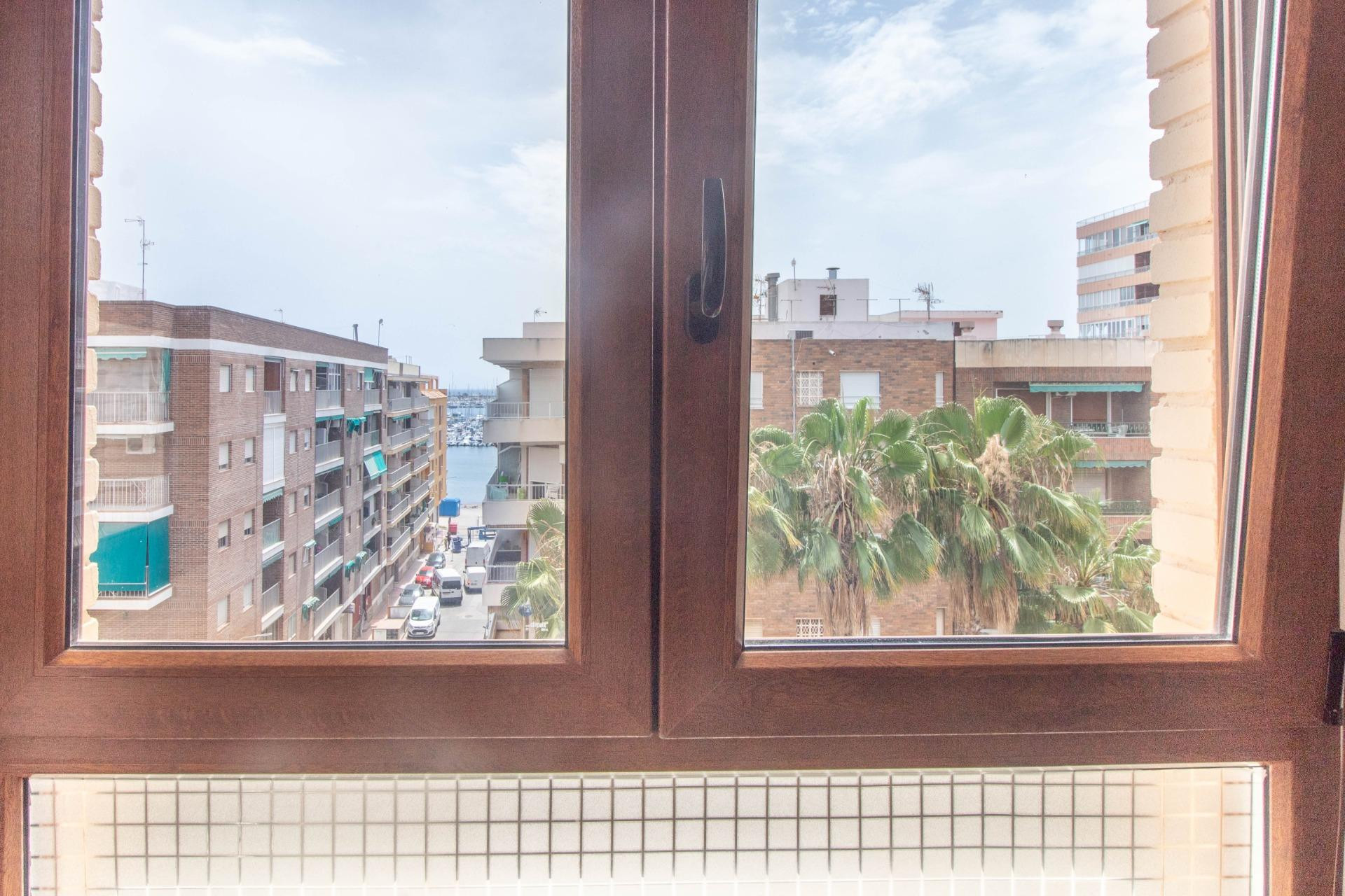 Resale - Flat - Torrevieja - Acequion
