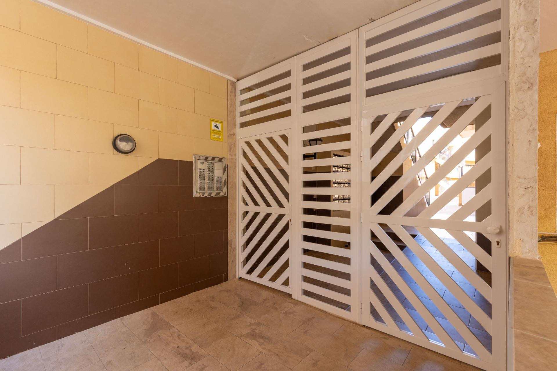 Resale - Flat - Torrevieja - Centro