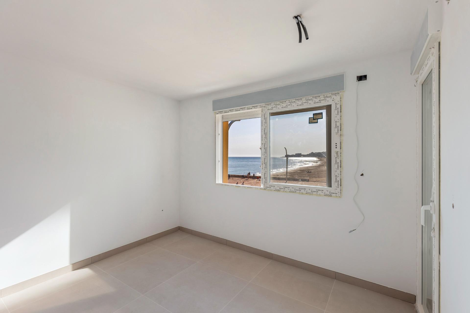 Resale - Flat - Torrevieja - La Mata pueblo