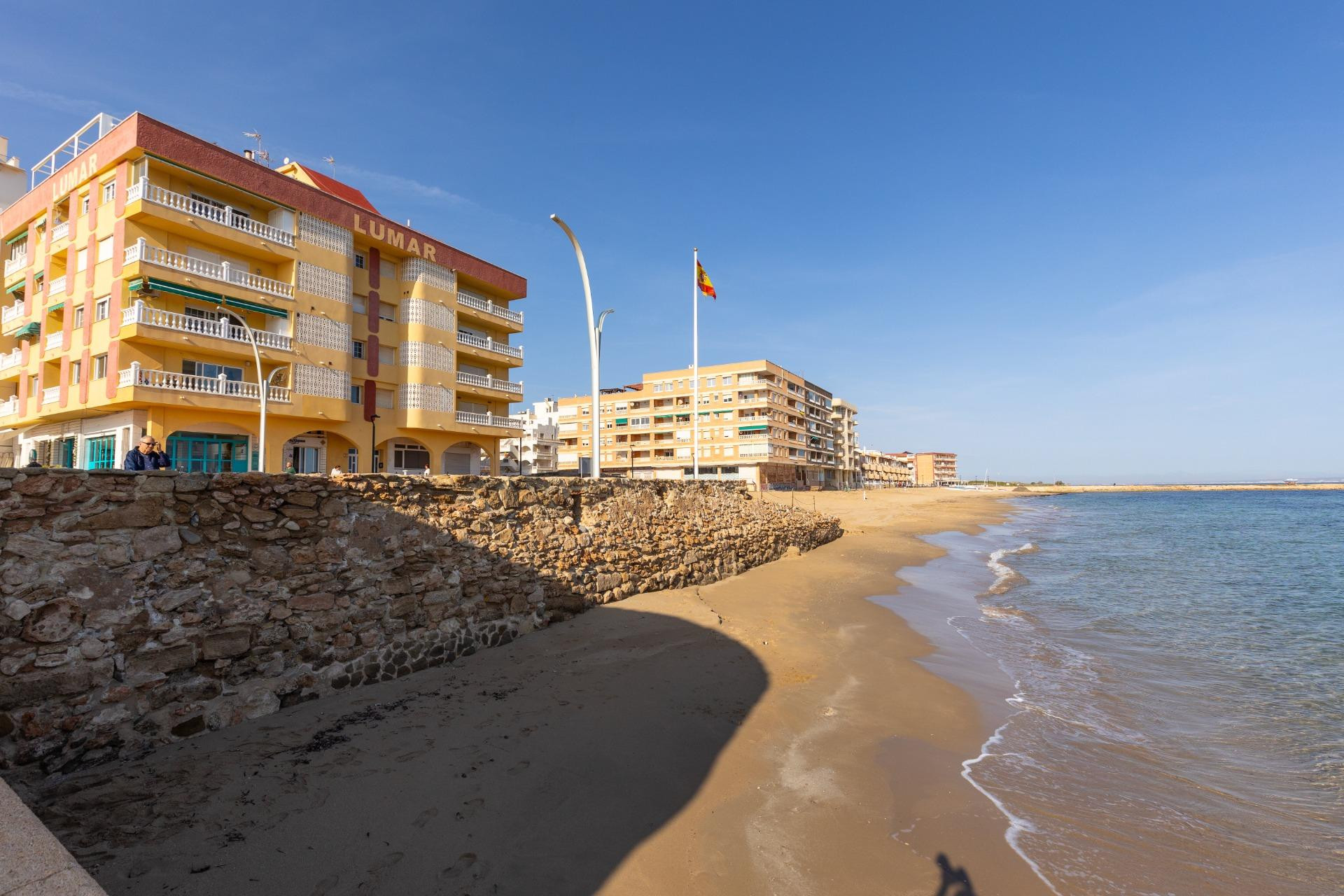 Resale - Flat - Torrevieja - La Mata pueblo