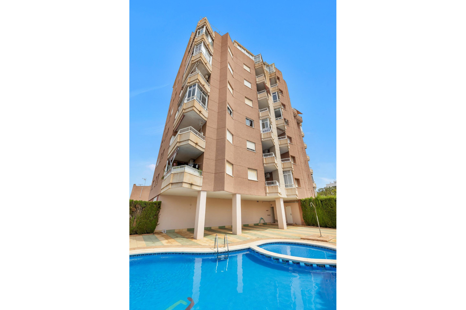 Resale - Flat - Torrevieja - Nueva Torrevieja