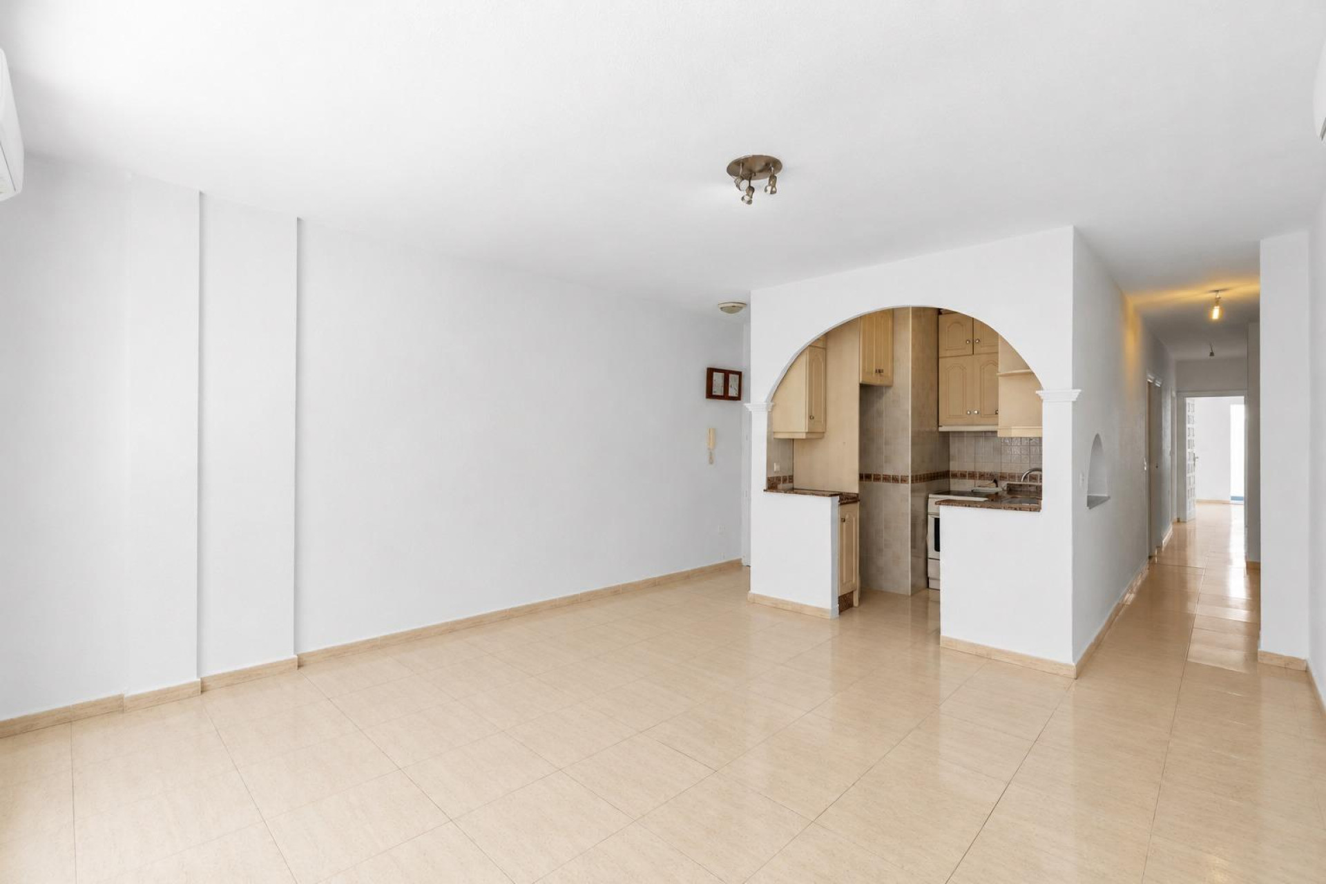 Resale - Flat - Torrevieja - Puerto Deportivo