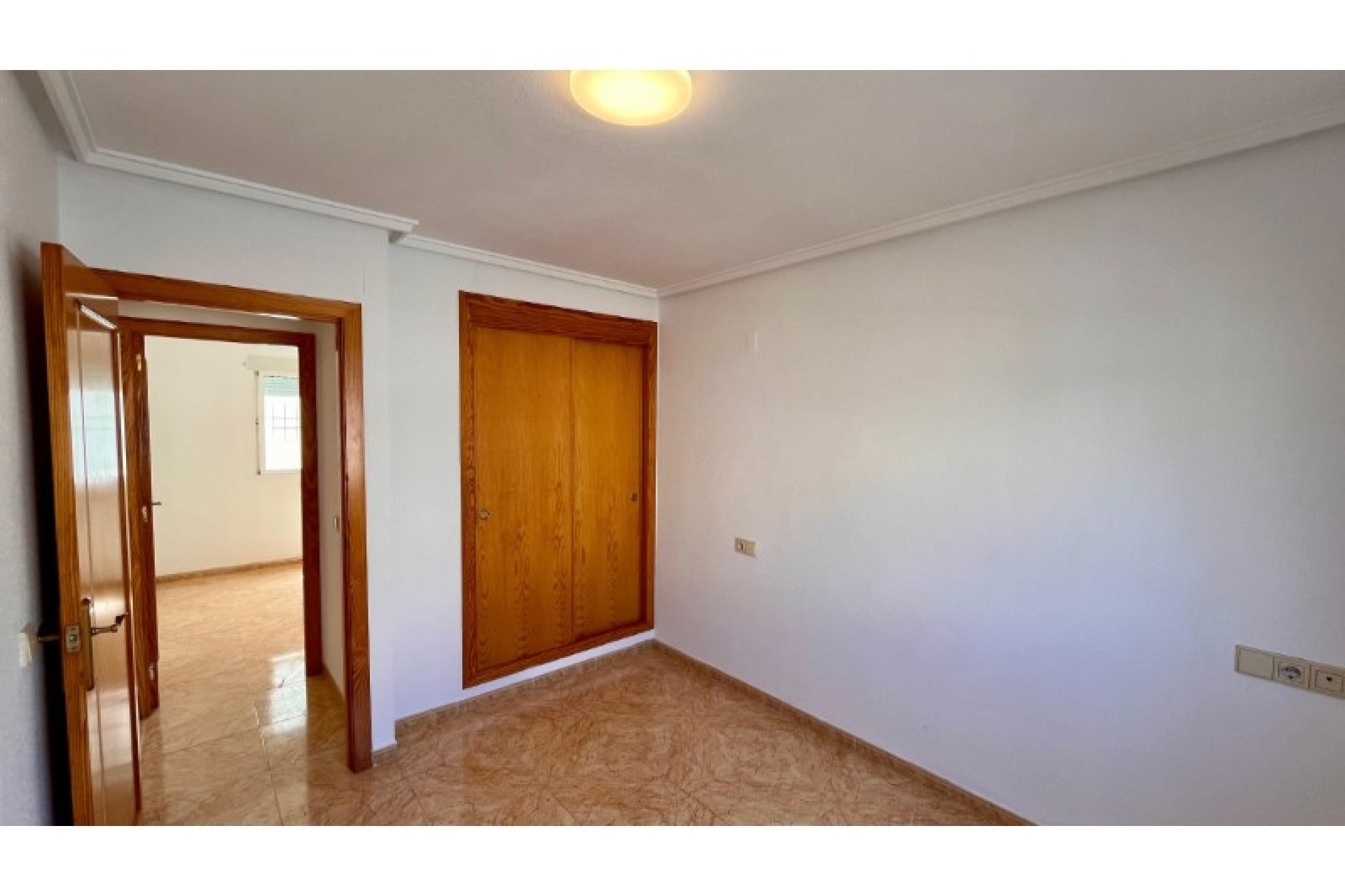 Resale - Flat - Torrevieja - Torrevieja Centro