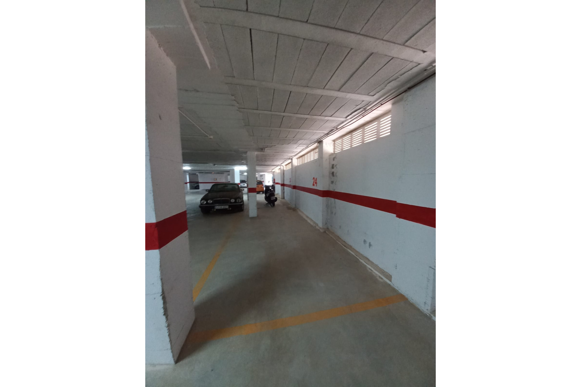 Resale - Garaje - La Mata, Torrevieja