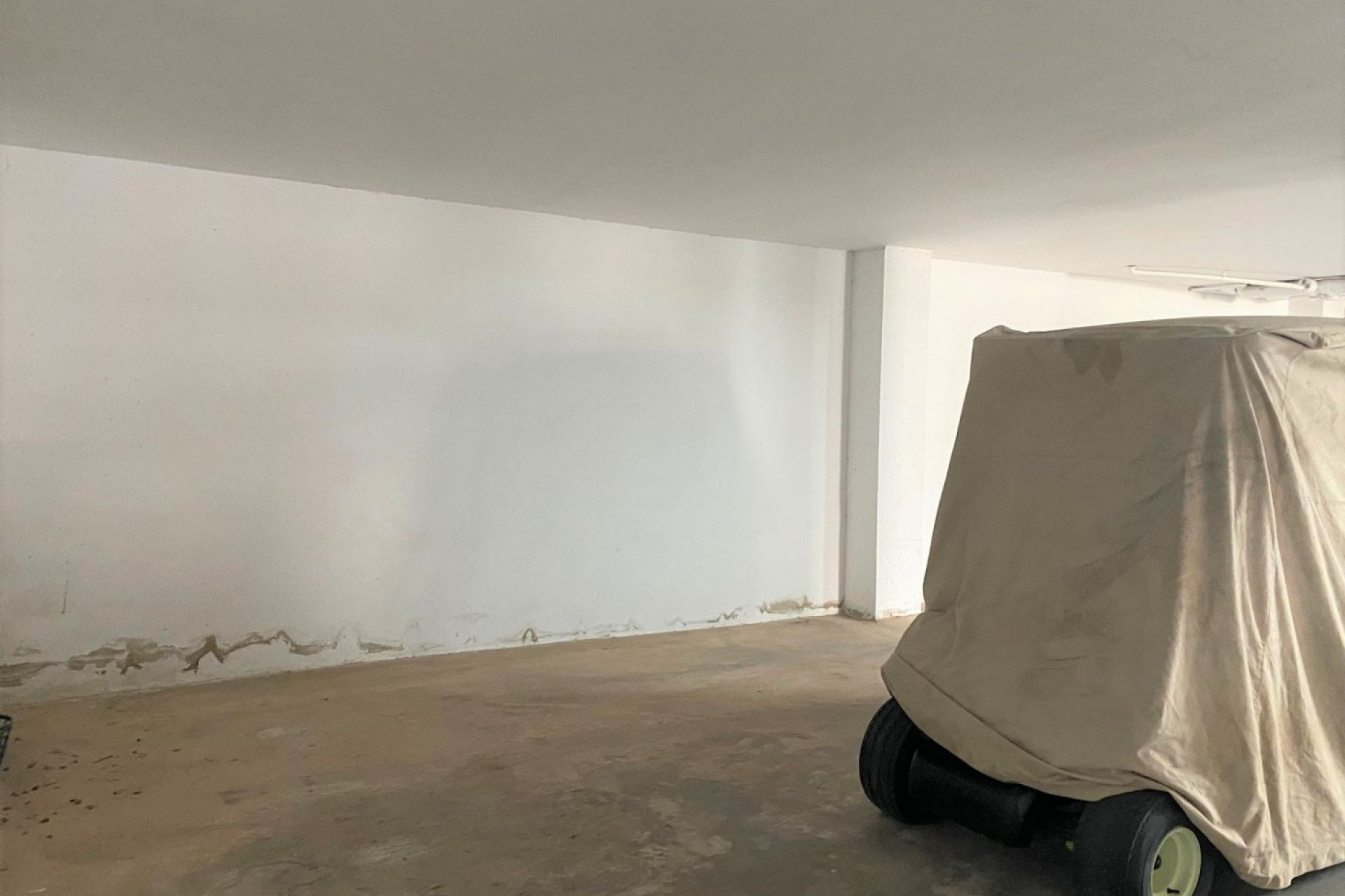 Resale - Garaje - Orihuela Costa - Villamartín