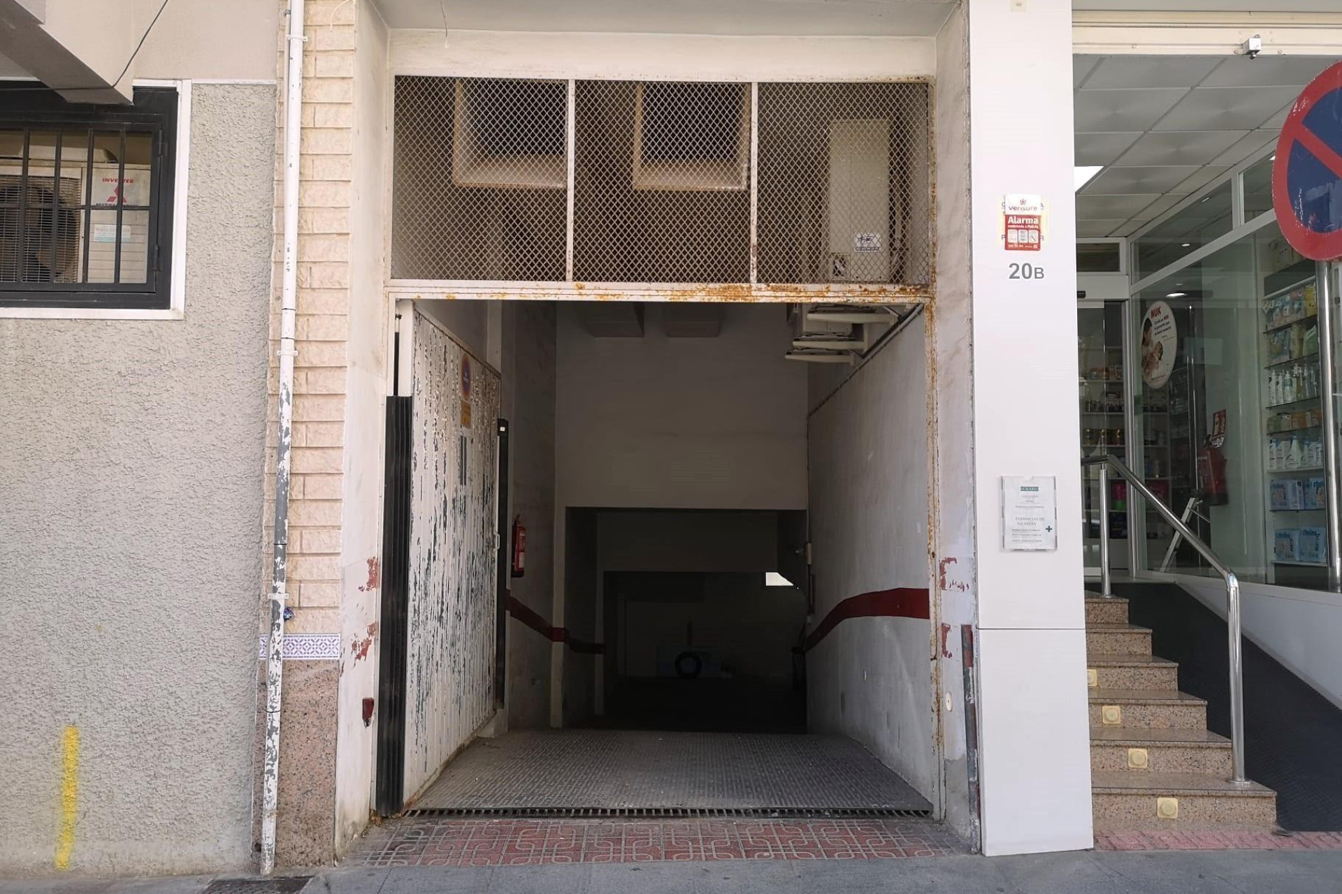 Resale - Garaje - Torrevieja - Centro