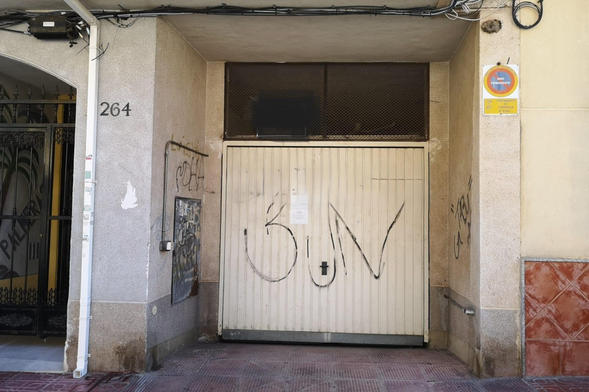 Resale - Garaje - Torrevieja - Playa de los locos