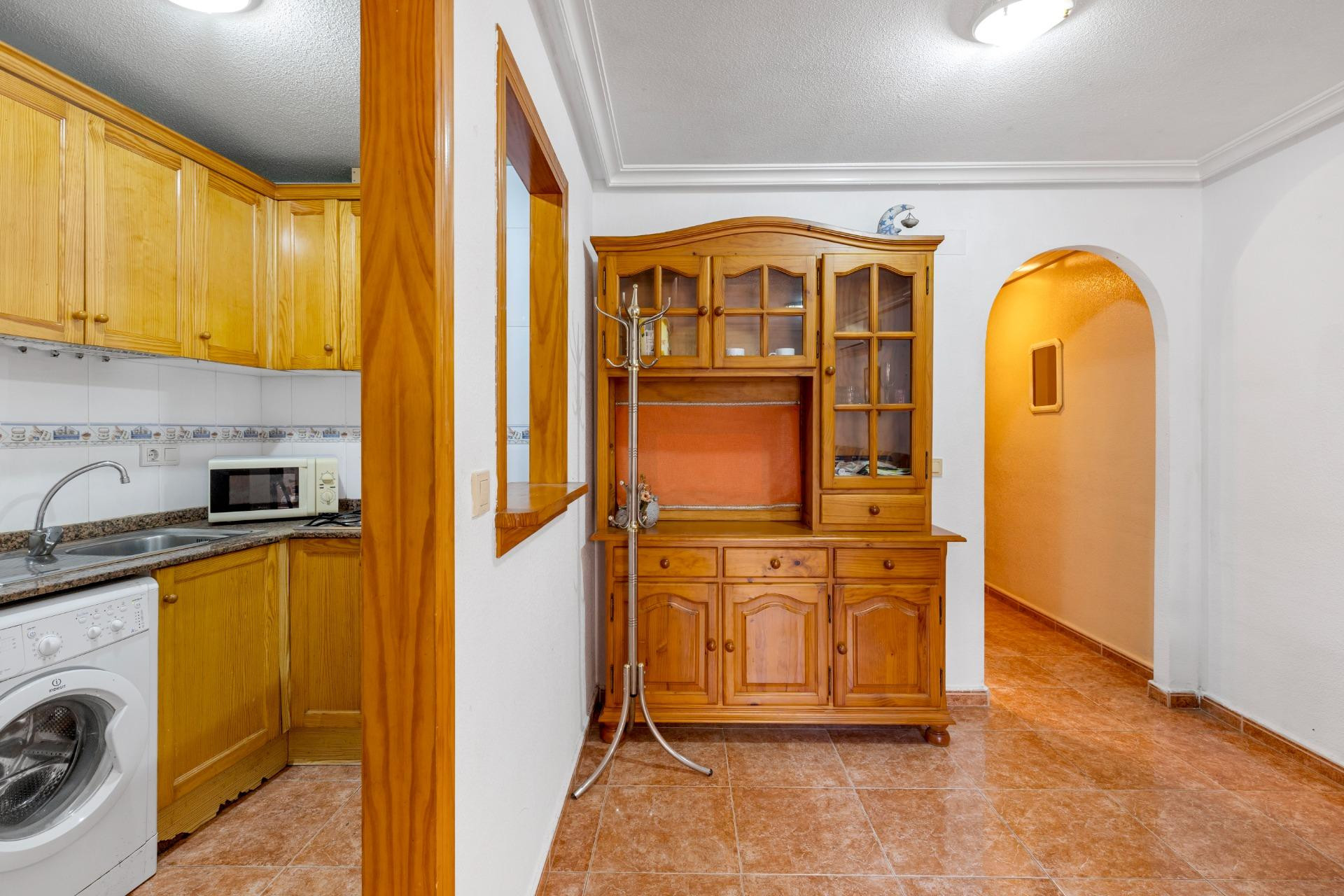 Resale - Ground Floor - Torrevieja - Estacion de autobuses