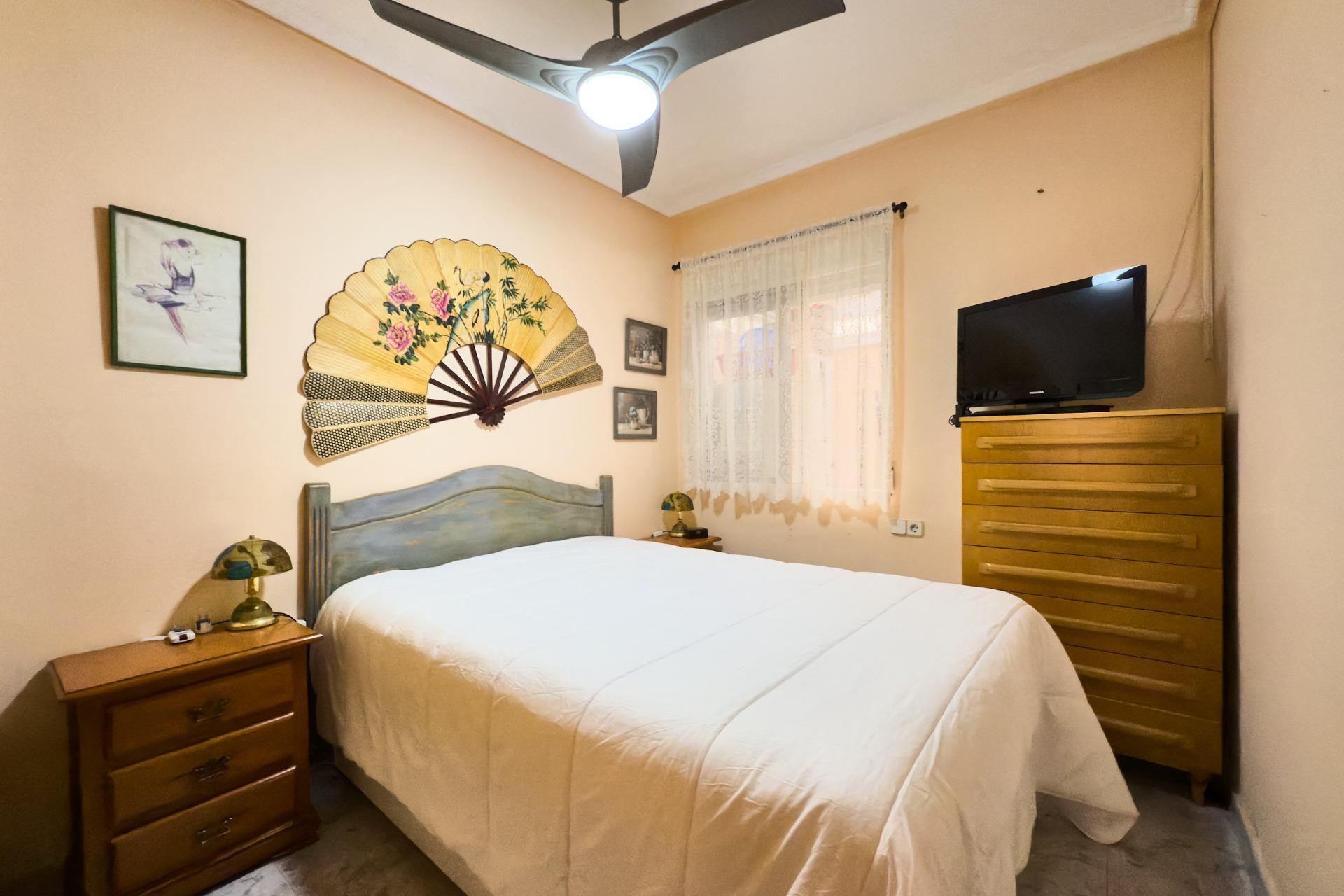 Resale - Ground Floor - Torrevieja - La Mata pueblo