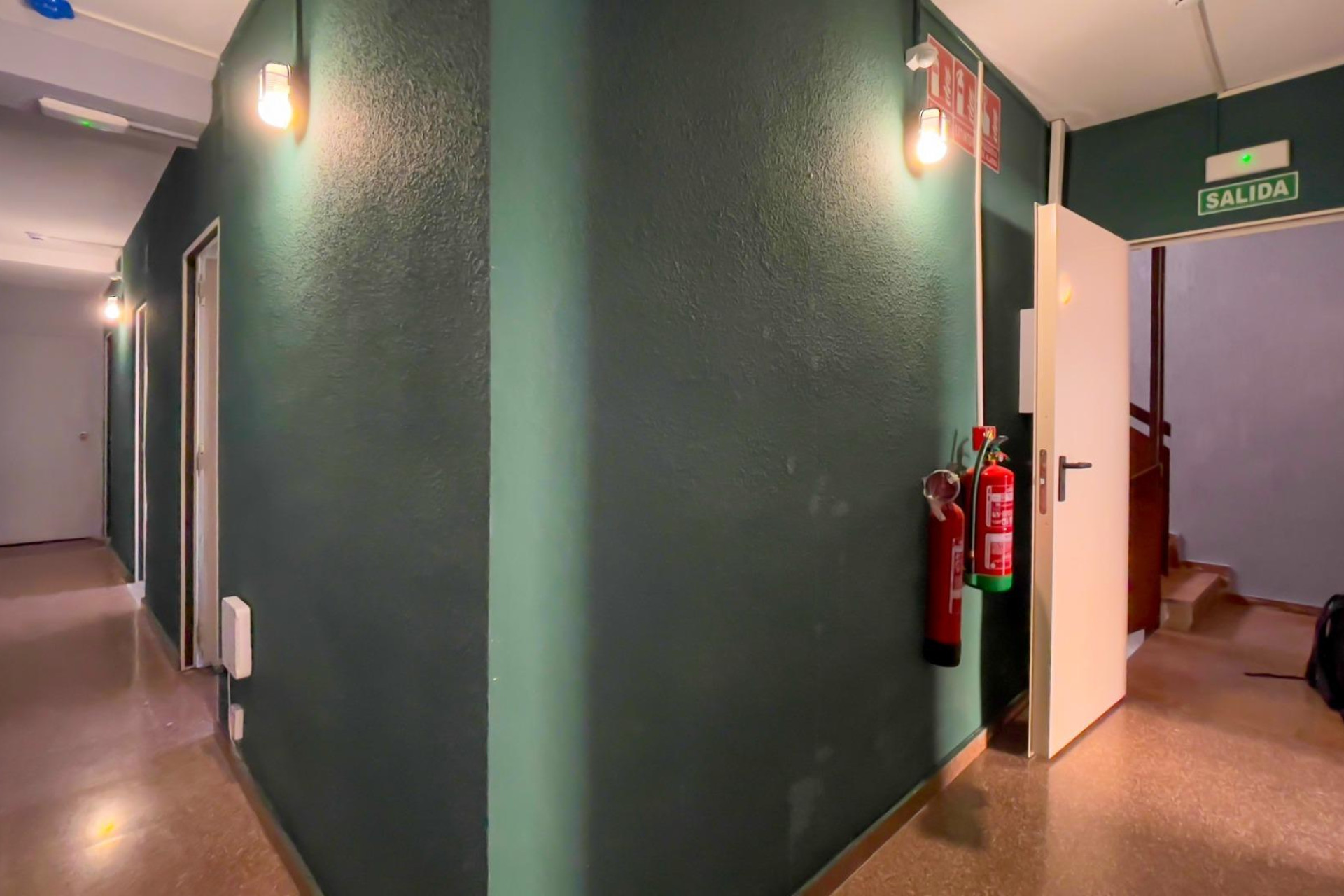 Resale - Hotel - Alicante - Altozano