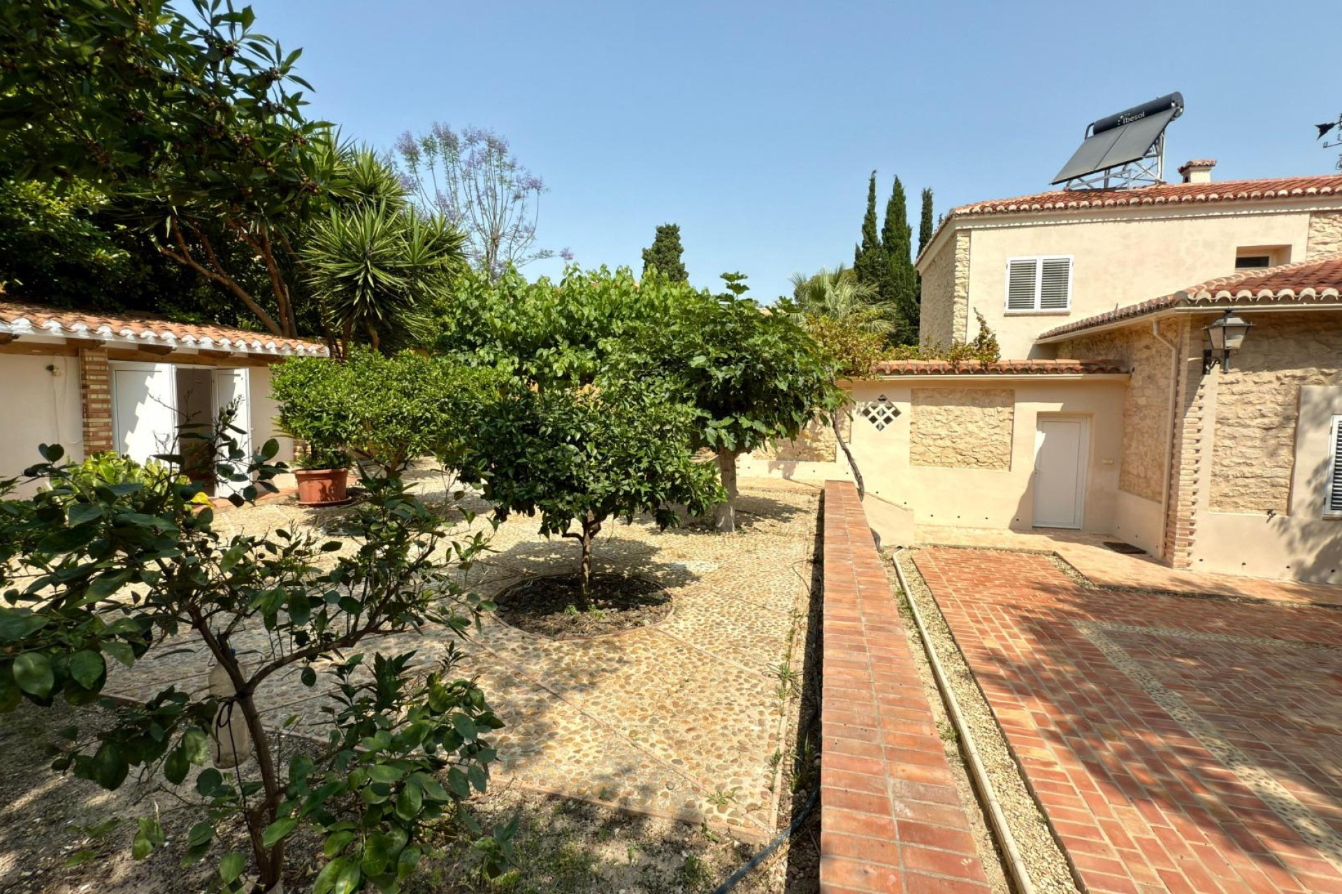 Resale - House - Alicante - Vistahermosa