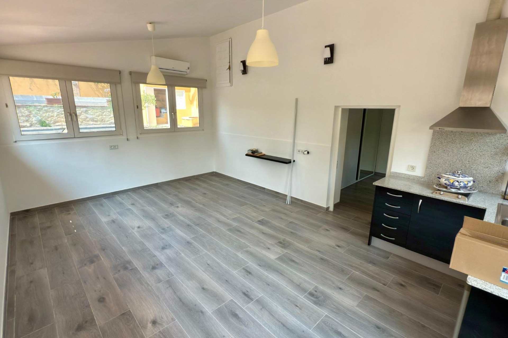 Resale - House - Alicante - Vistahermosa