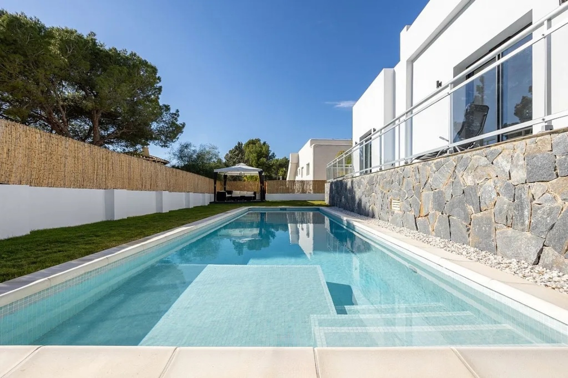 Resale - House - Altea