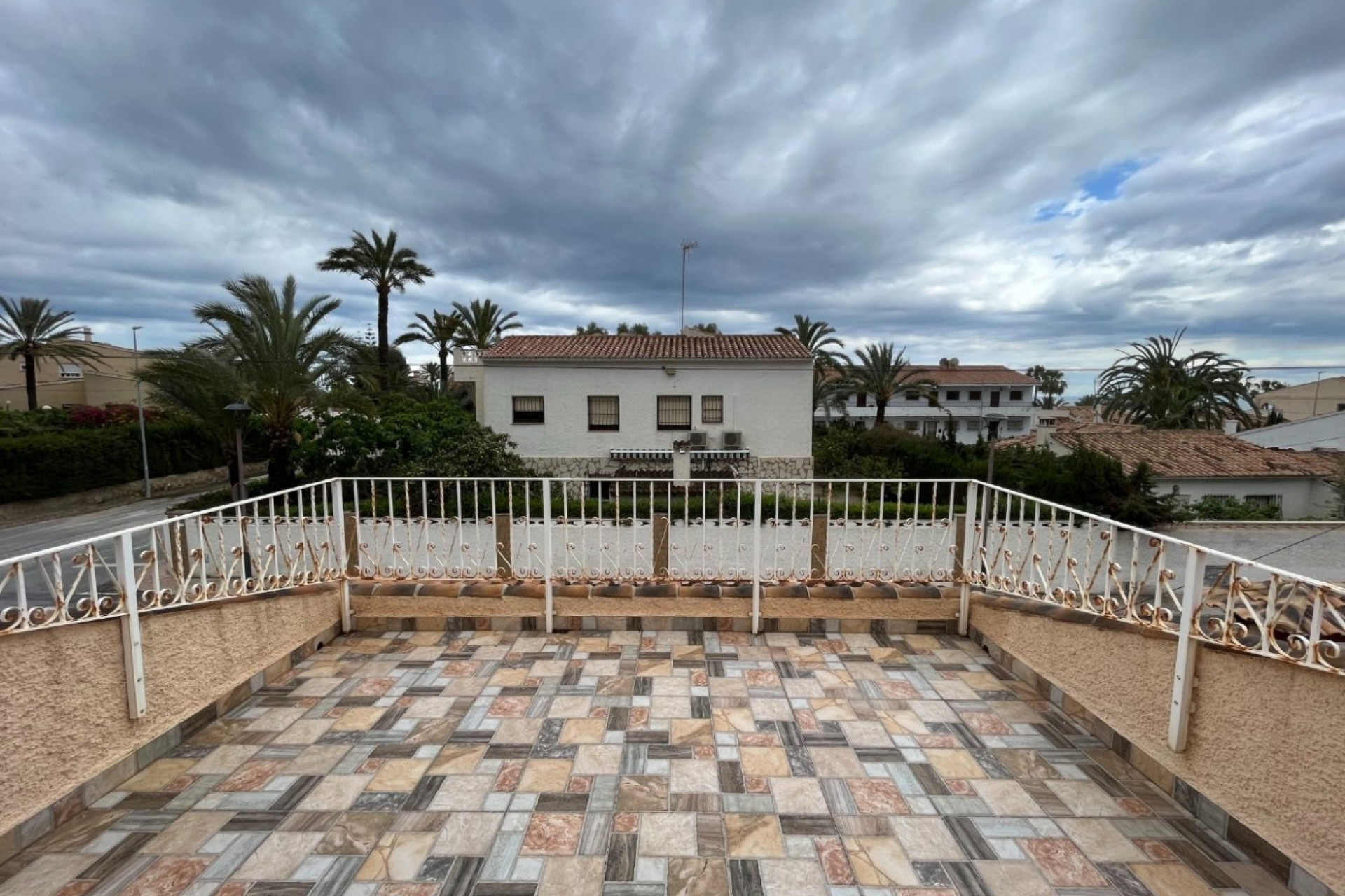 Resale - House - El Campello - Pueblo español