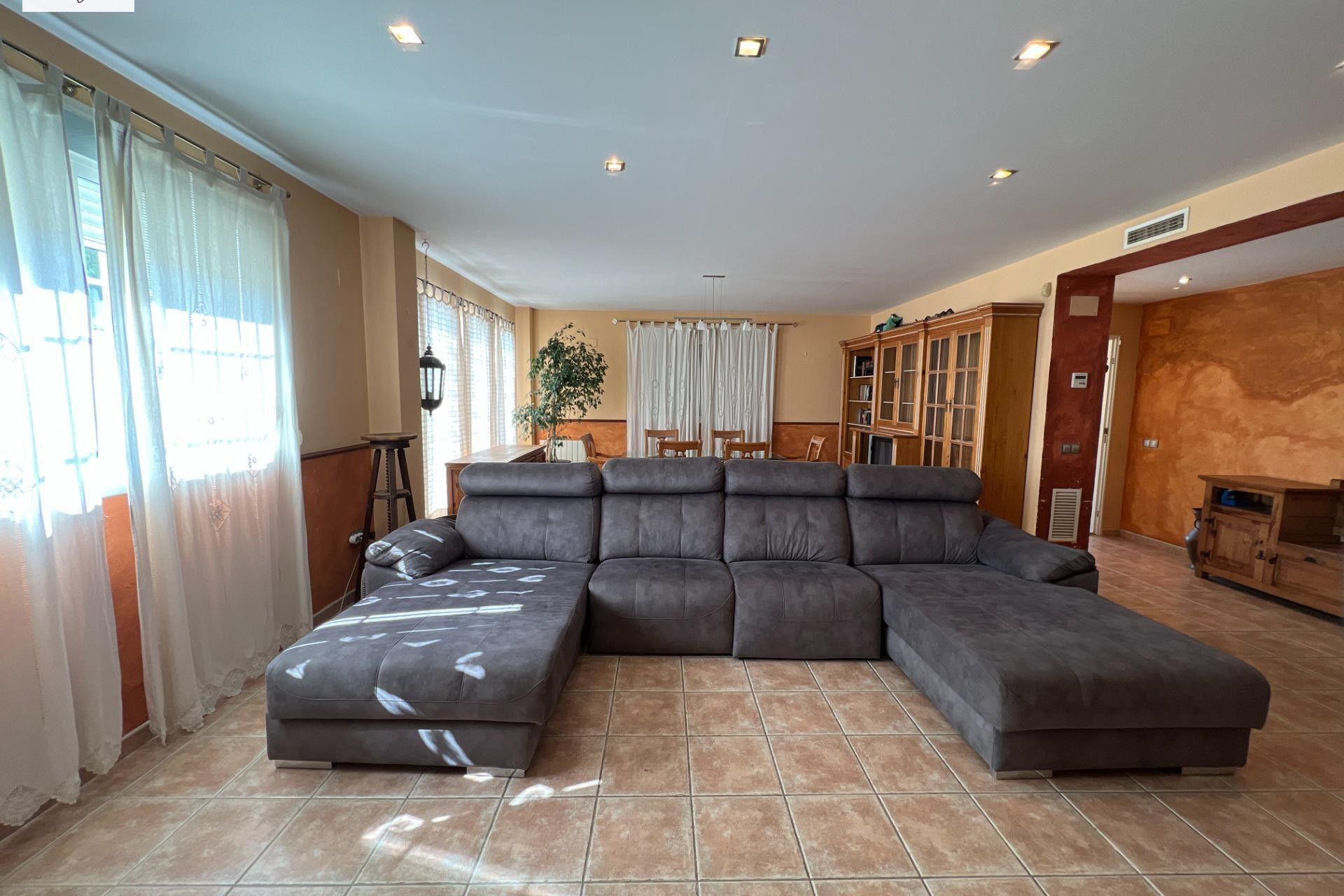 Resale - House - Godelleta - El bosque