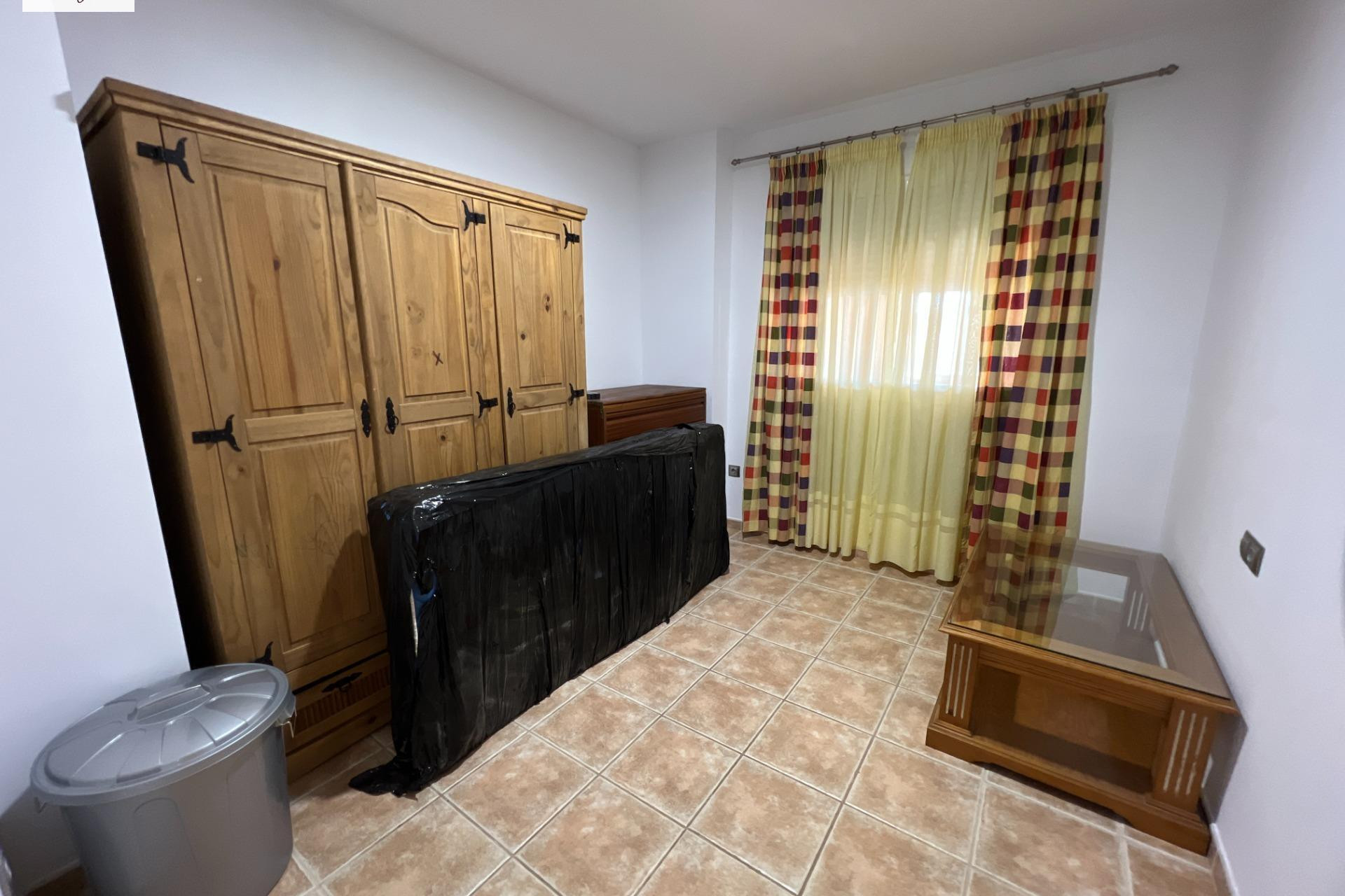 Resale - House - Godelleta - El bosque