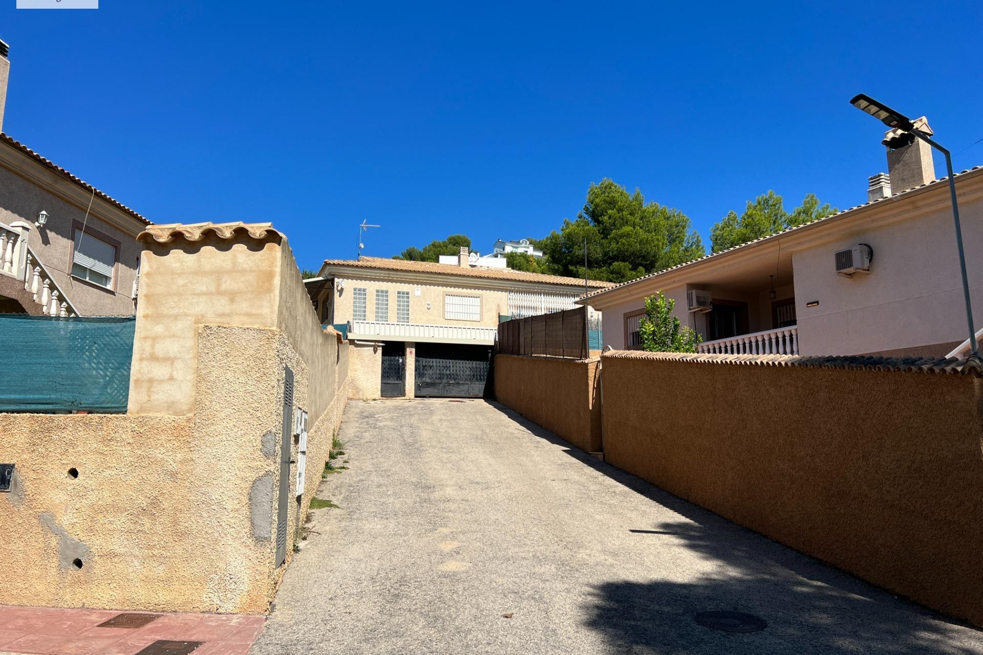 Resale - House - Godelleta - El bosque