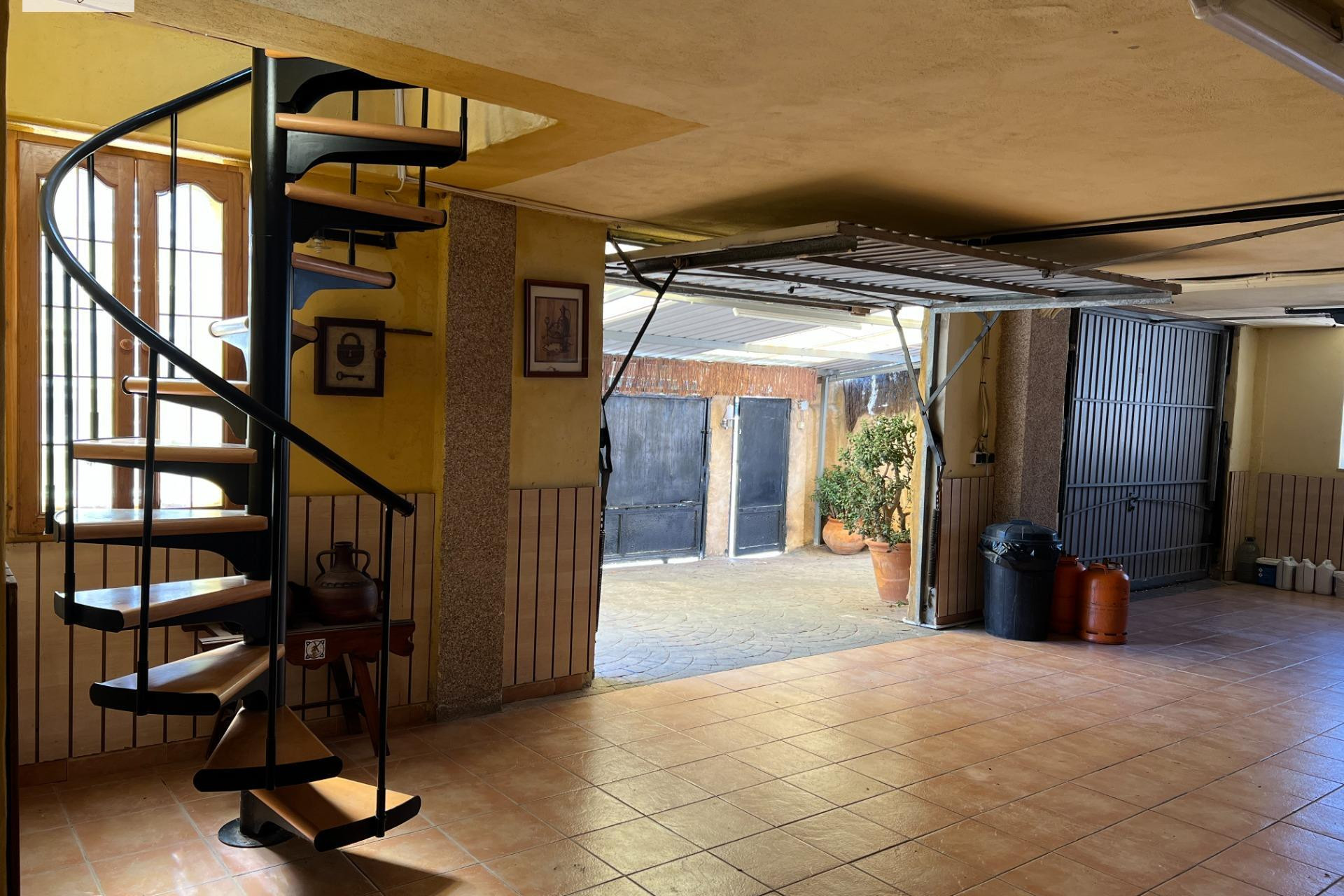 Resale - House - Godelleta - El bosque