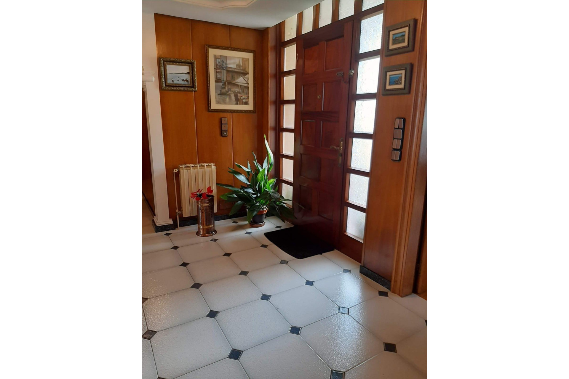 Resale - House - Gozon - Santiago de ambiedes