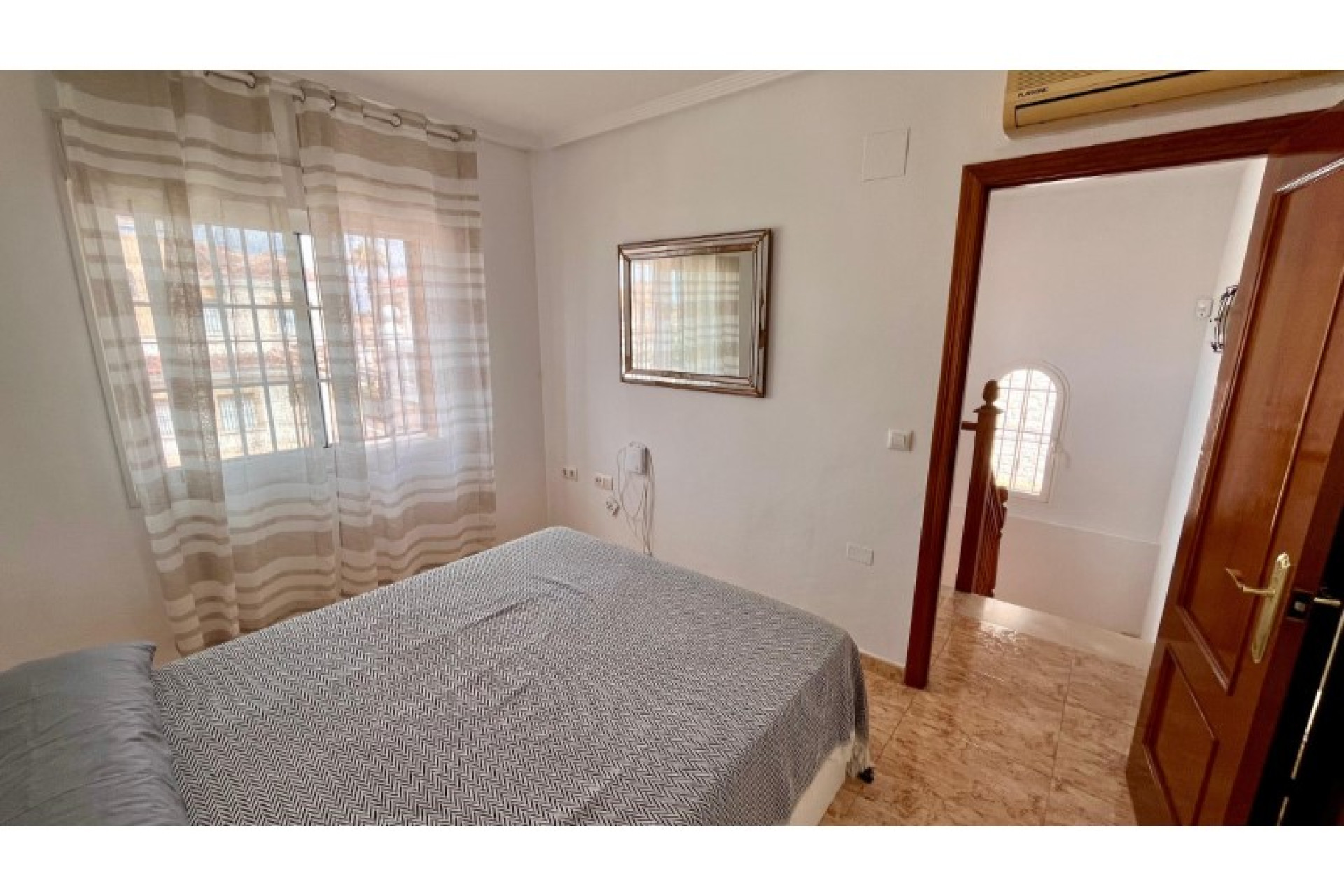 Resale - House - Guardamar del Segura - Guardamar Playa