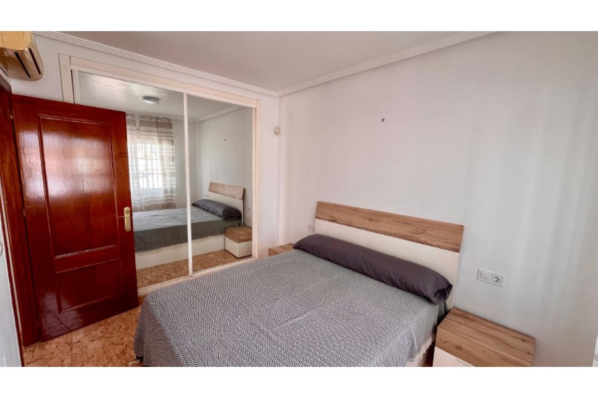 Resale - House - Guardamar del Segura - Guardamar Playa