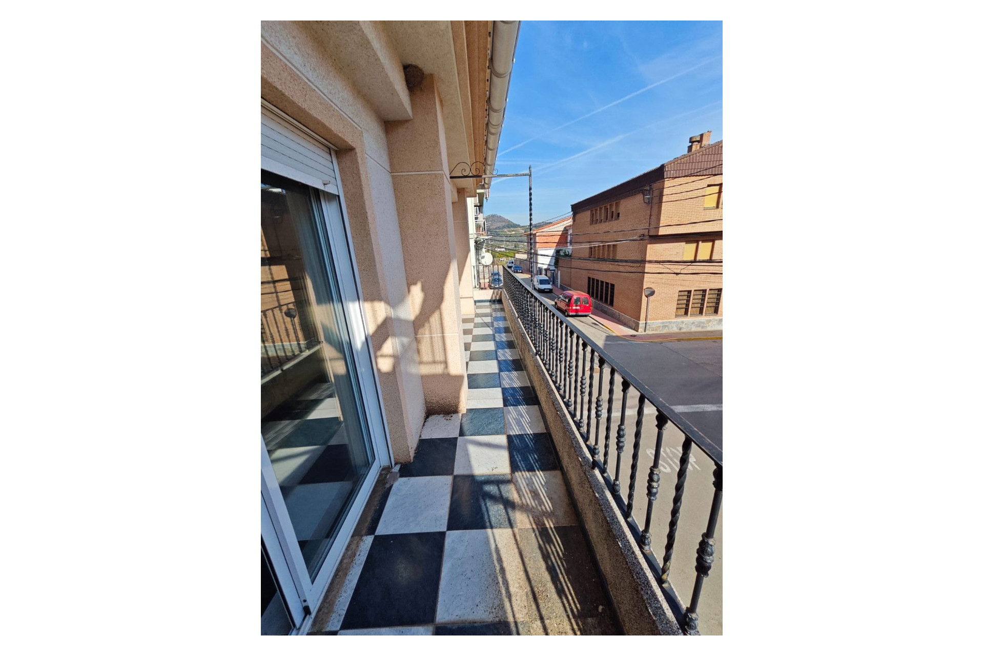 Resale - House - Jeresa - Pueblo