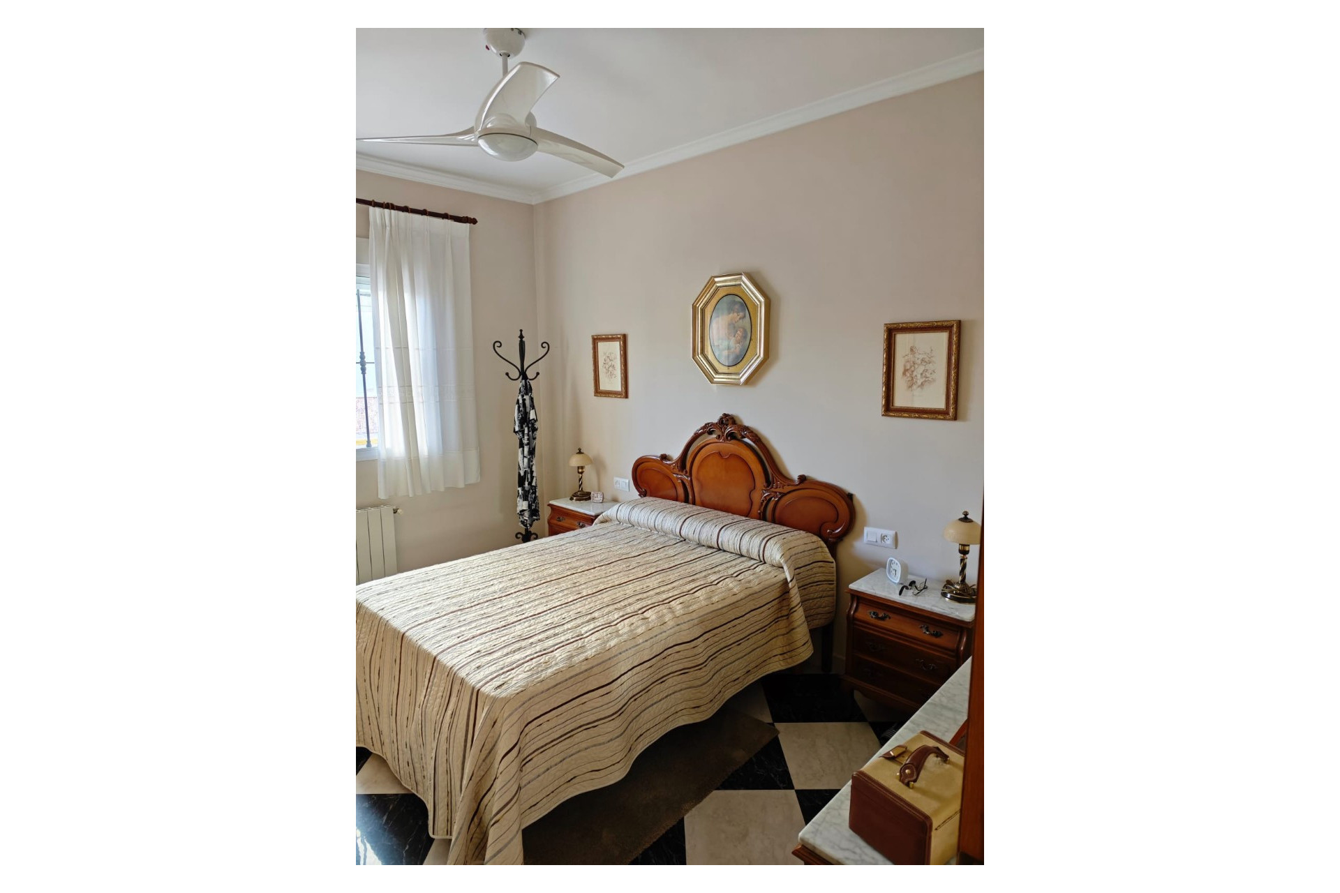 Resale - House - Jeresa - Pueblo