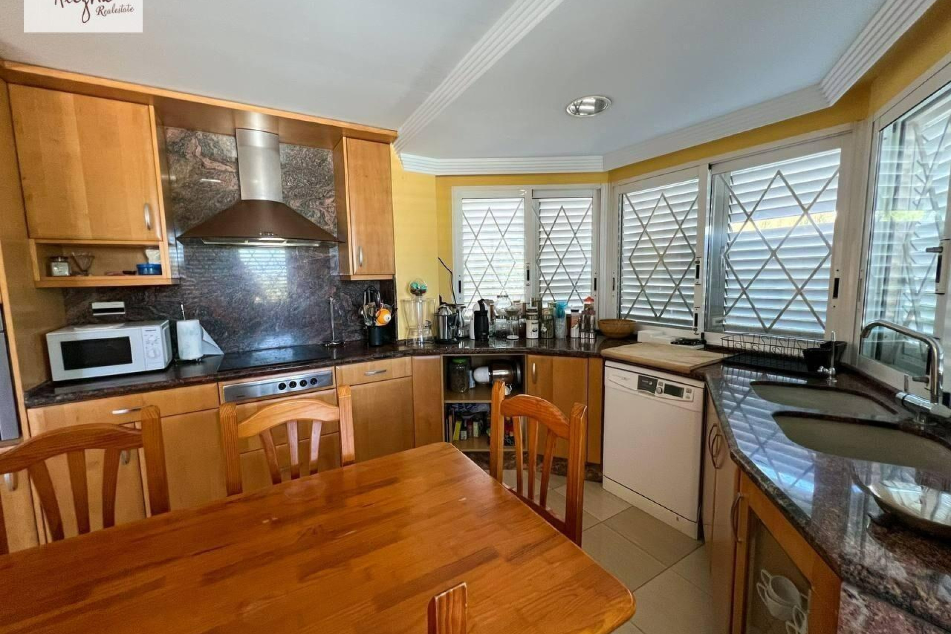 Resale - House - Manises - Calle mayor-Masia de la Cova