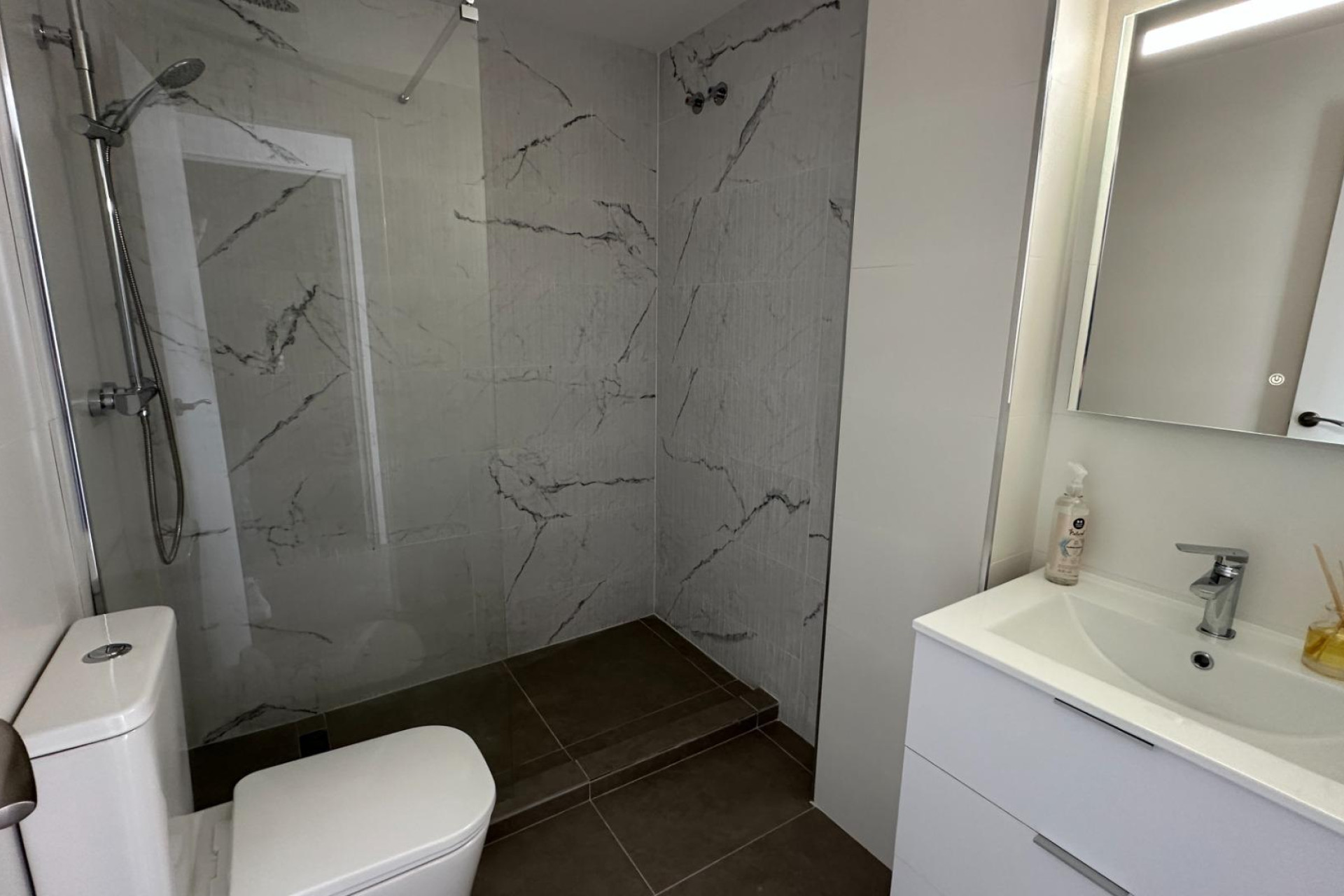 Resale - House - Oliva - Oliva, Zona de - Oliva