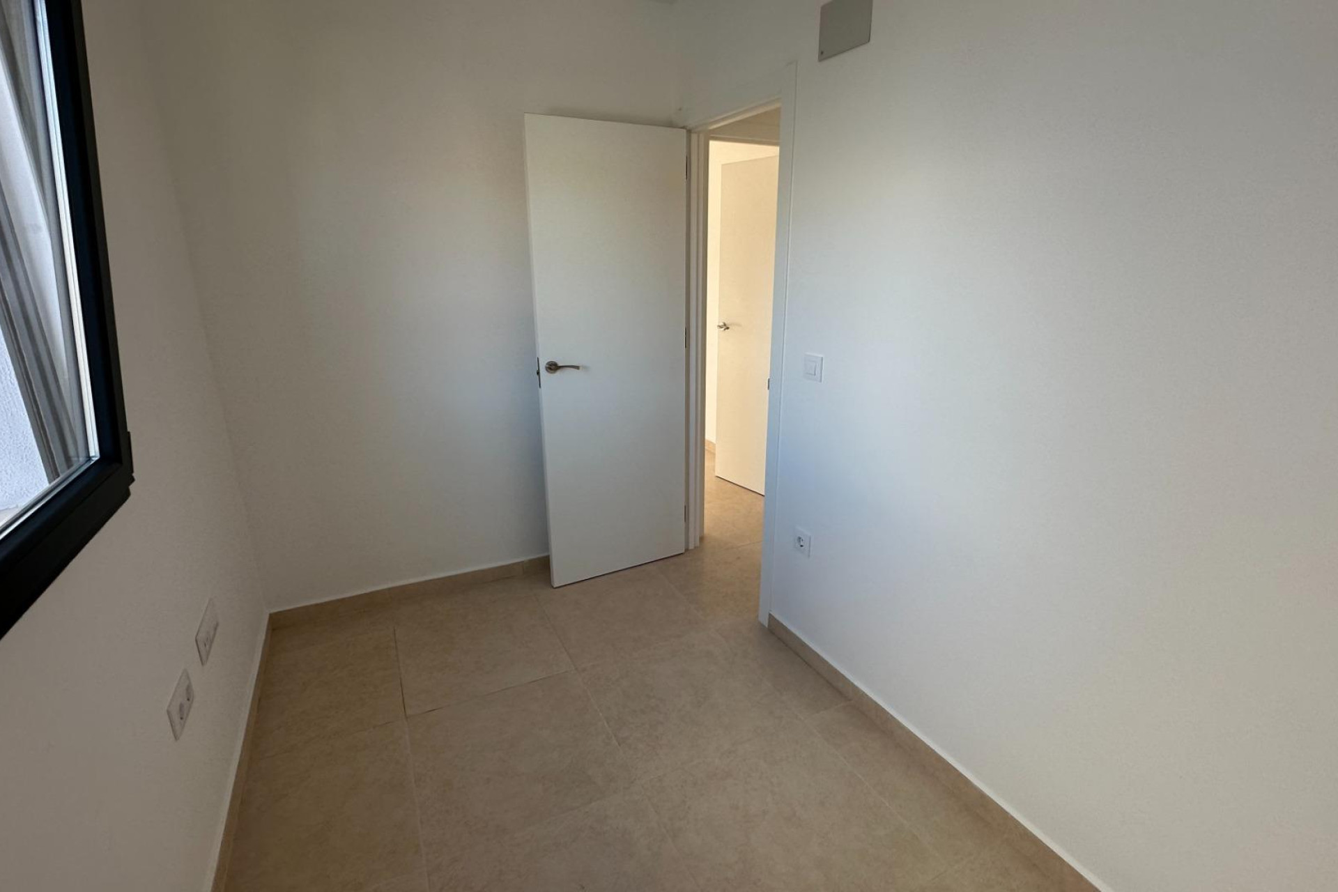 Resale - House - Oliva - Oliva, Zona de - Oliva