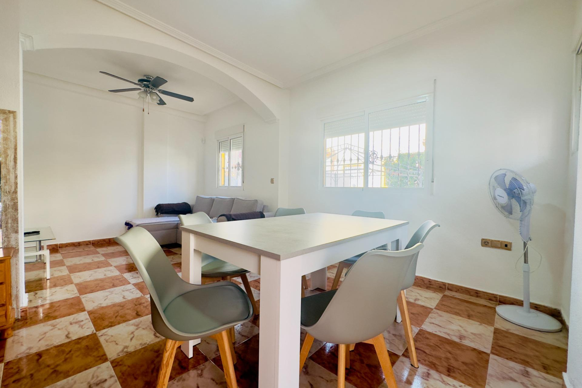 Resale - House - Orihuela Costa - Cabo Roig