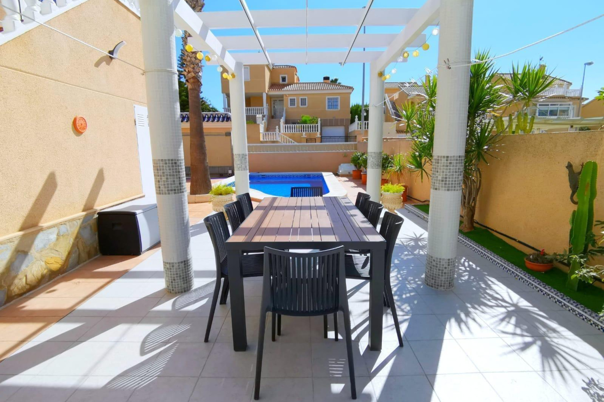 Resale - House - Orihuela Costa - La Florida