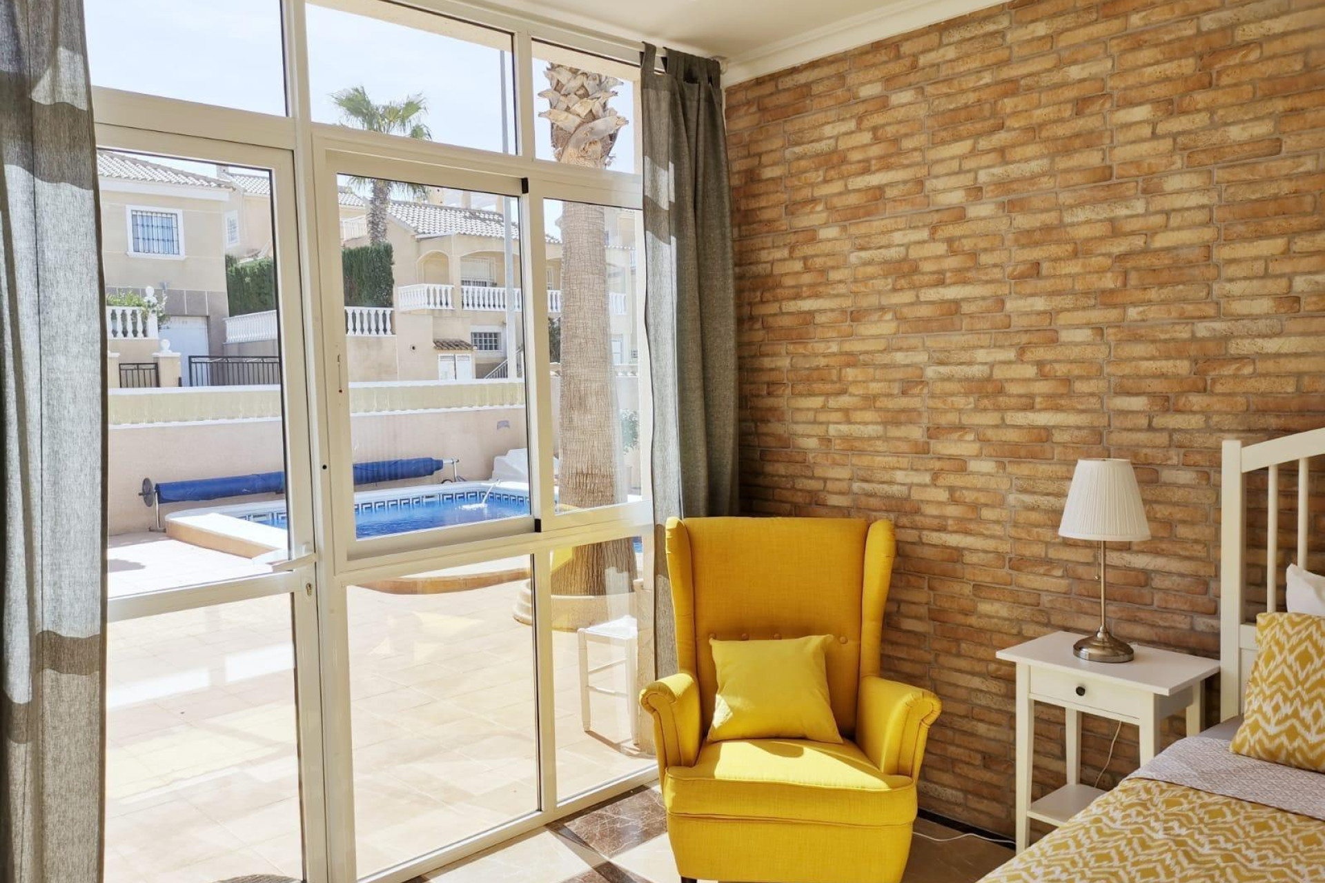 Resale - House - Orihuela Costa - La Florida