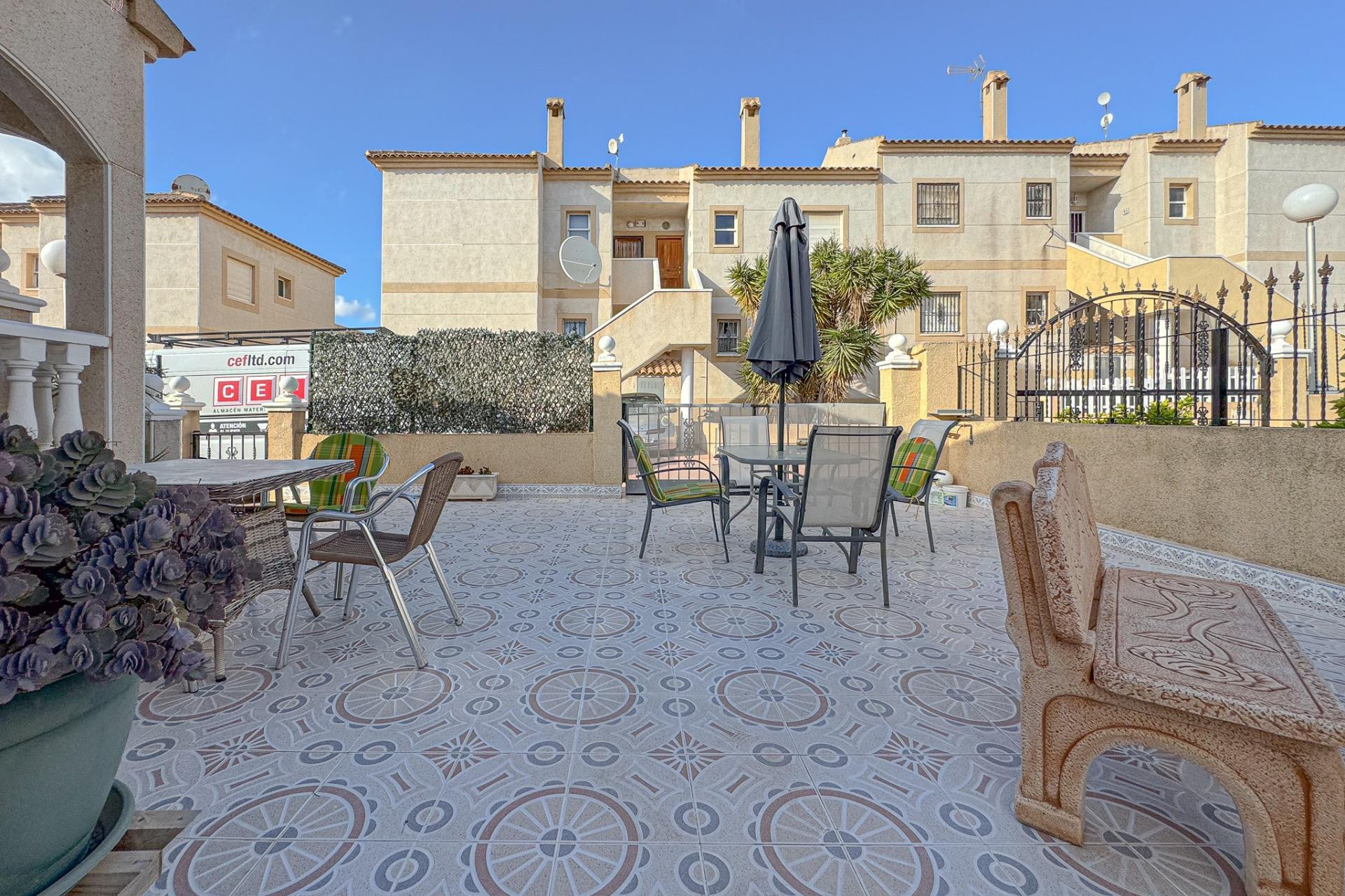 Resale - House - Orihuela Costa - Los Altos