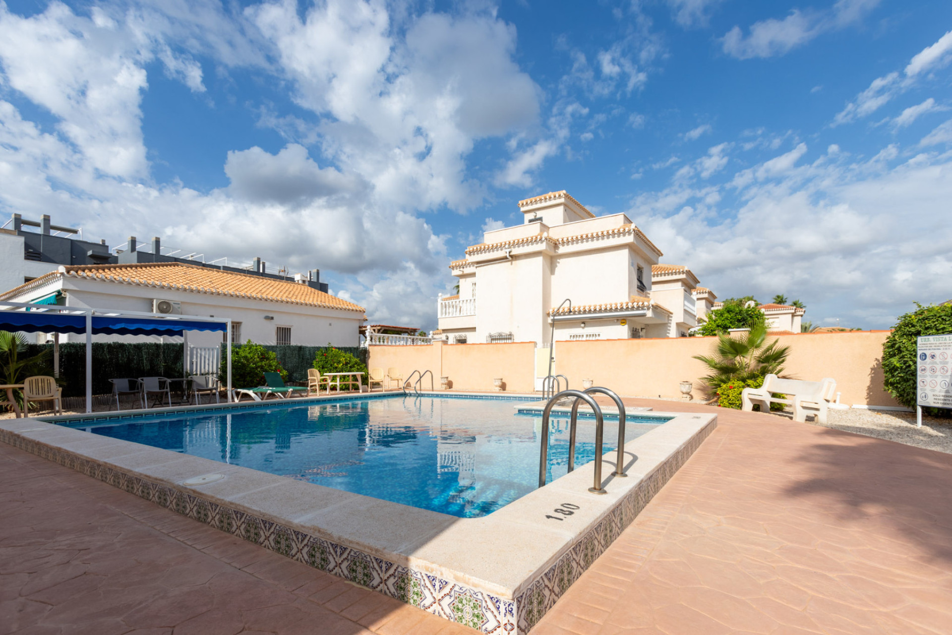 Resale - House - Orihuela Costa - Playa Flamenca