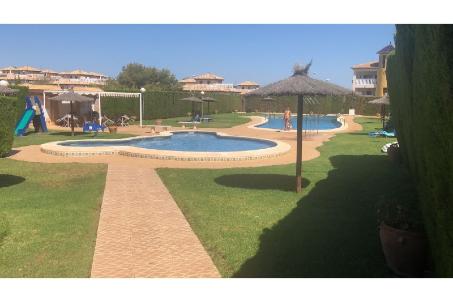 Resale - House - Orihuela Costa