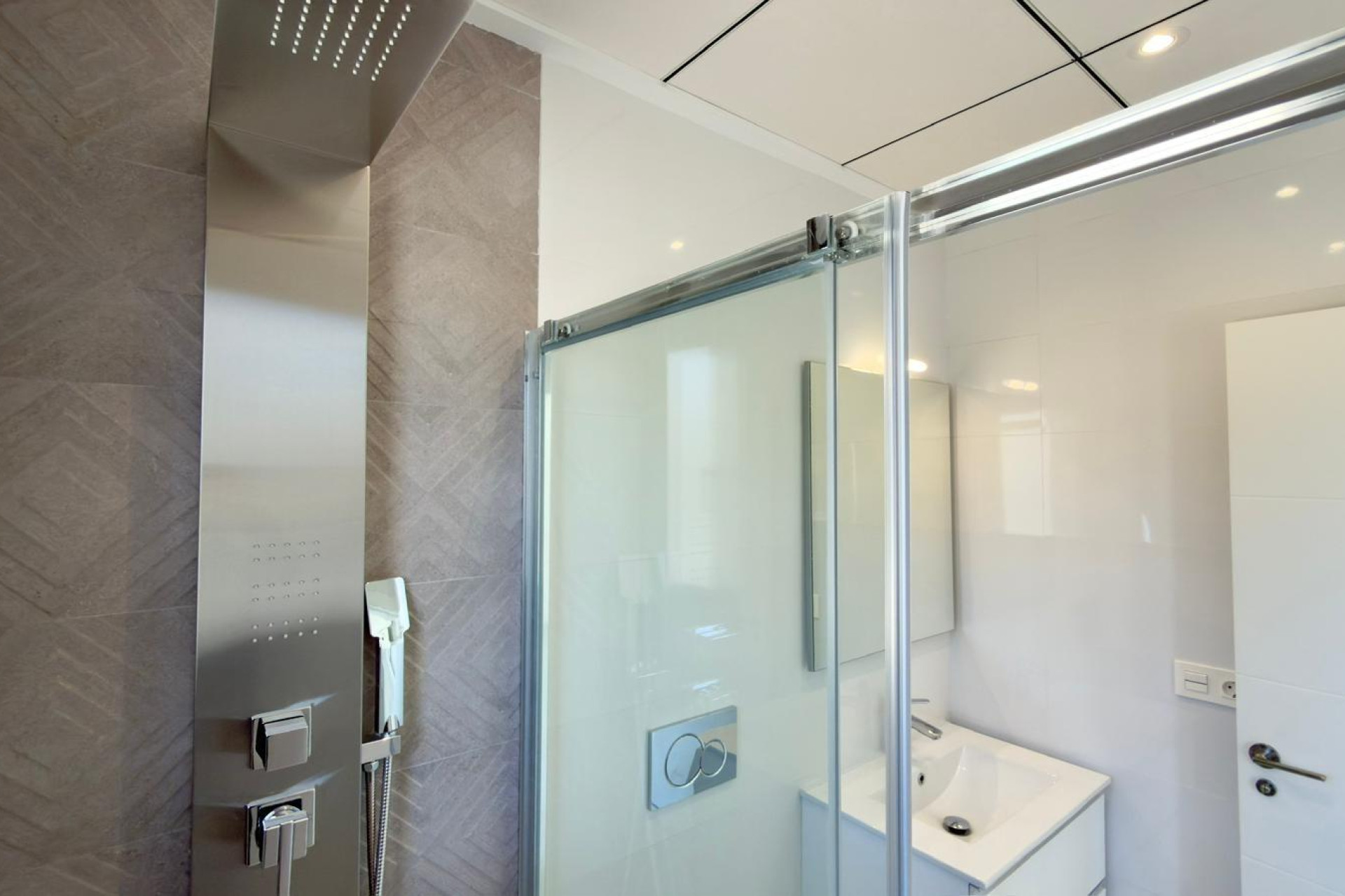 Resale - House - Polop - Alberca