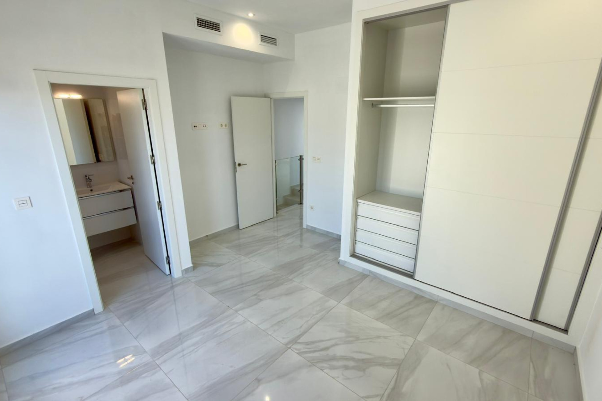 Resale - House - Polop - Alberca