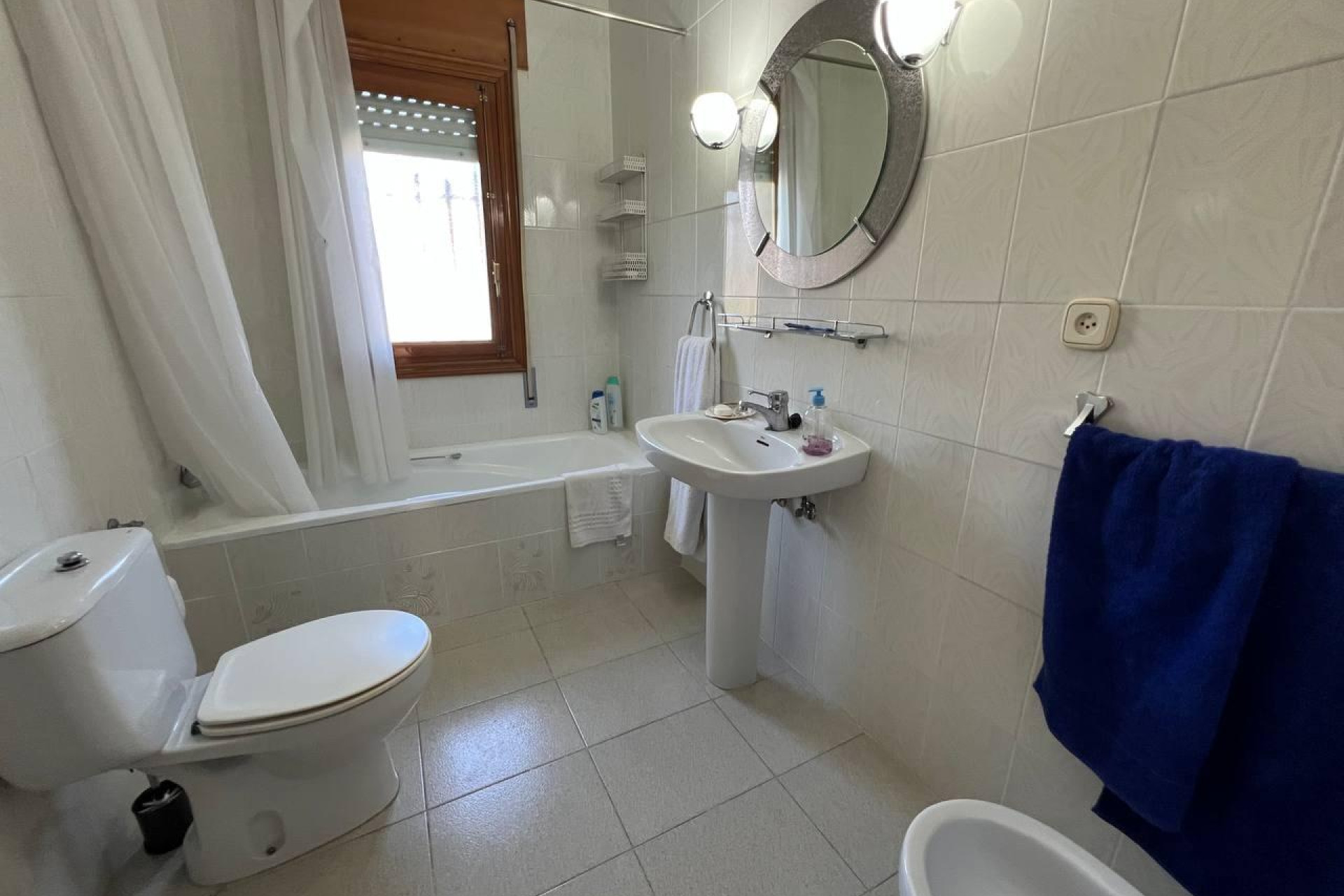 Resale - House - Pozuelo de Alarcon - Zona Pueblo