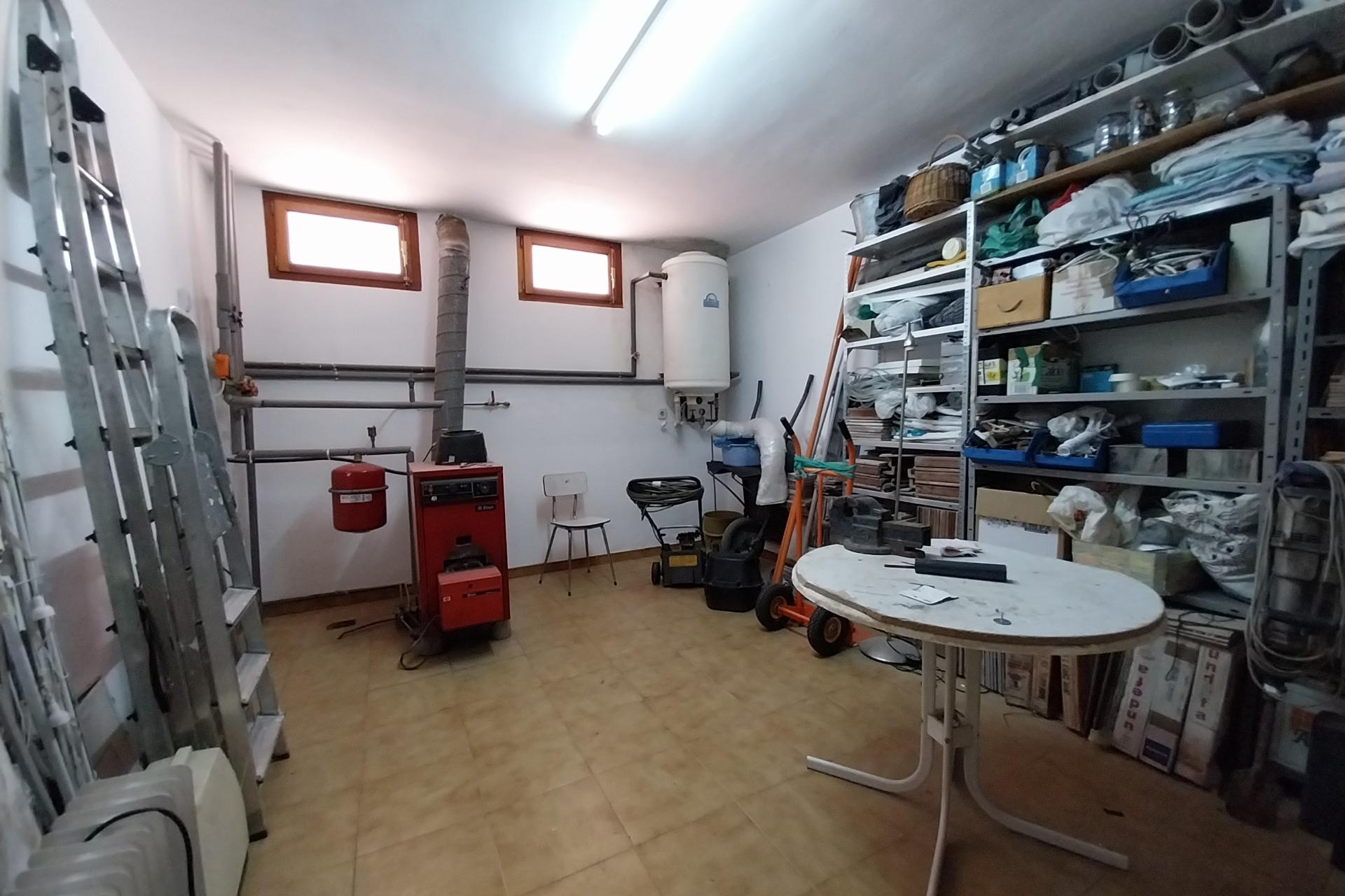 Resale - House - Pozuelo de Alarcon - Zona Pueblo