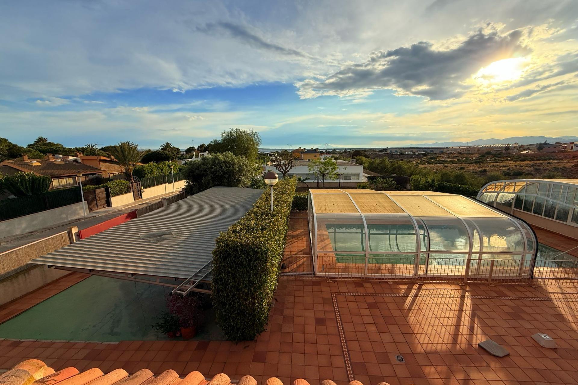 Resale - House - Santa Pola - Zona norte