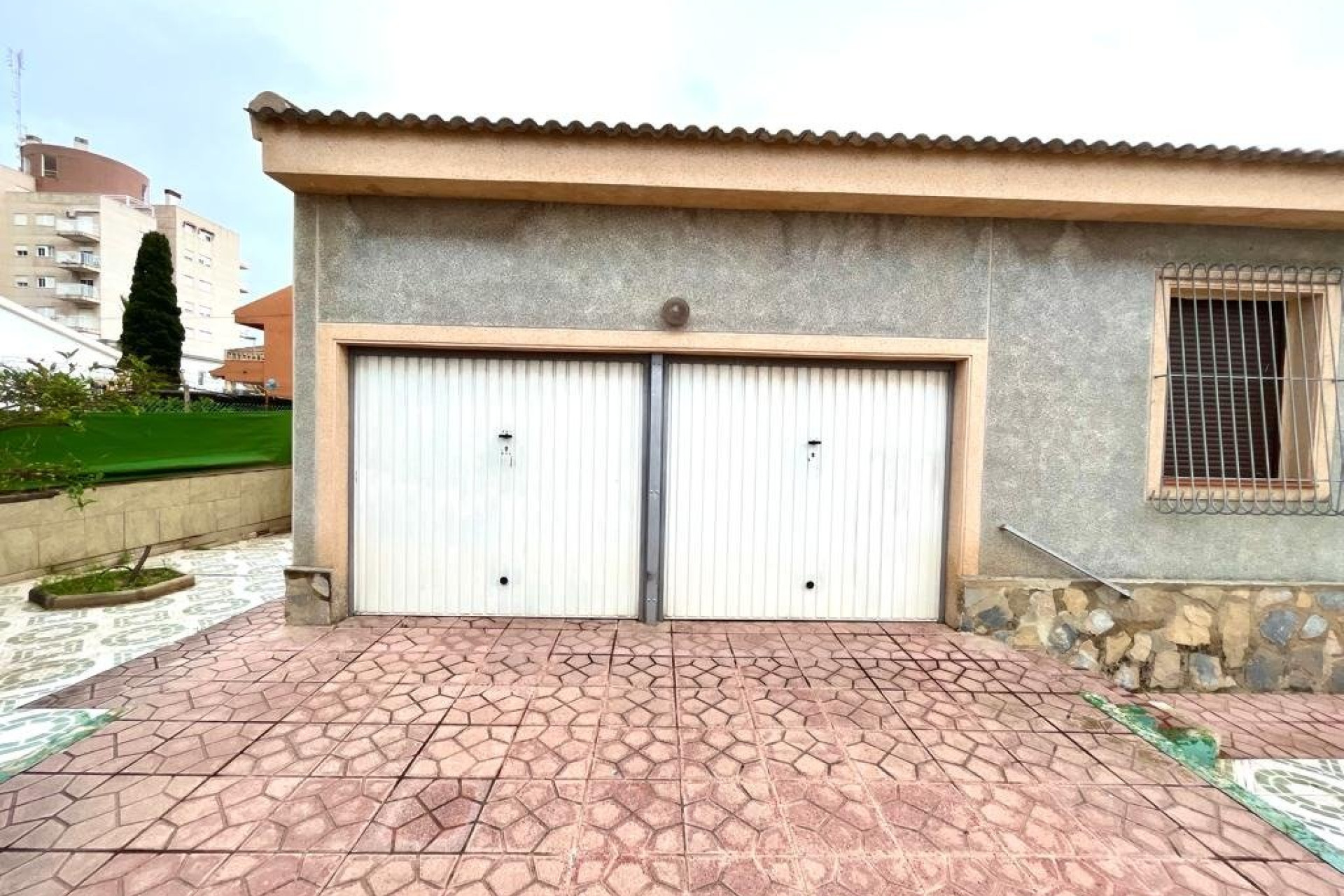 Resale - House - Torrevieja - Centro