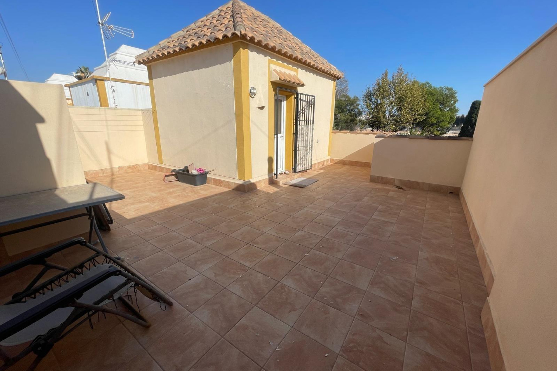 Resale - House - Torrevieja - Doña ines