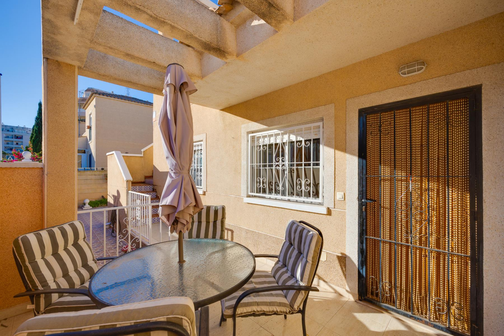 Resale - House - Torrevieja - Pueblo - Centro