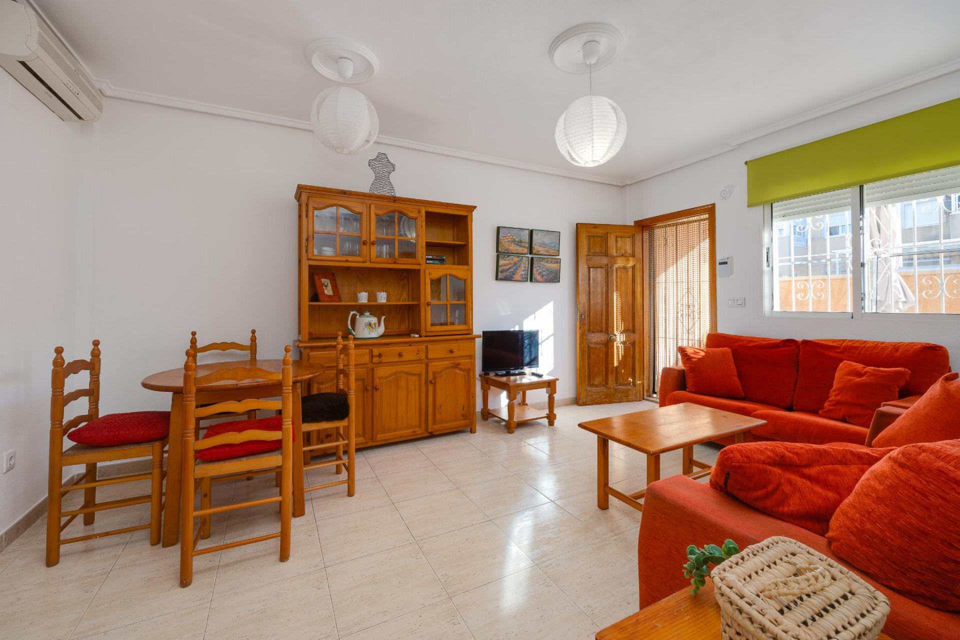 Resale - House - Torrevieja - Pueblo - Centro